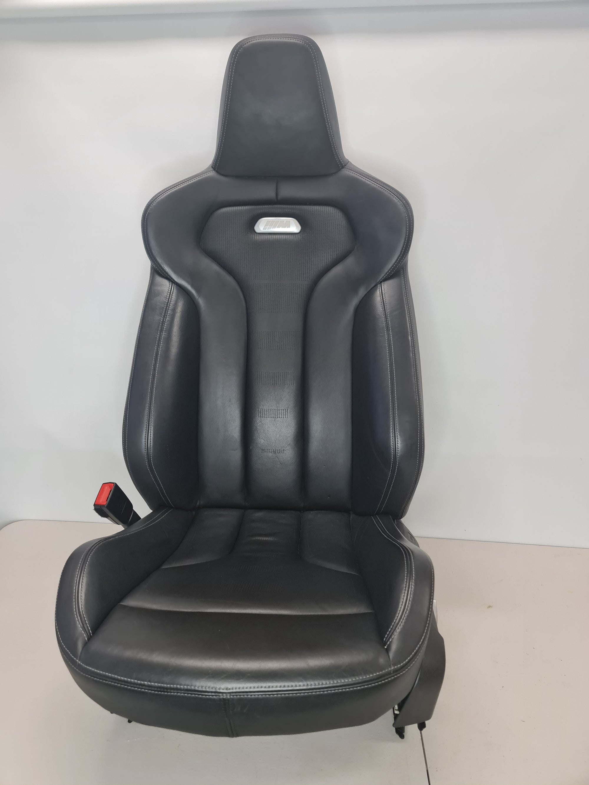 PASSENGER SIDE F80 M3 COMPETITION FRONT SEAT LEATHER - MPerformance.parts