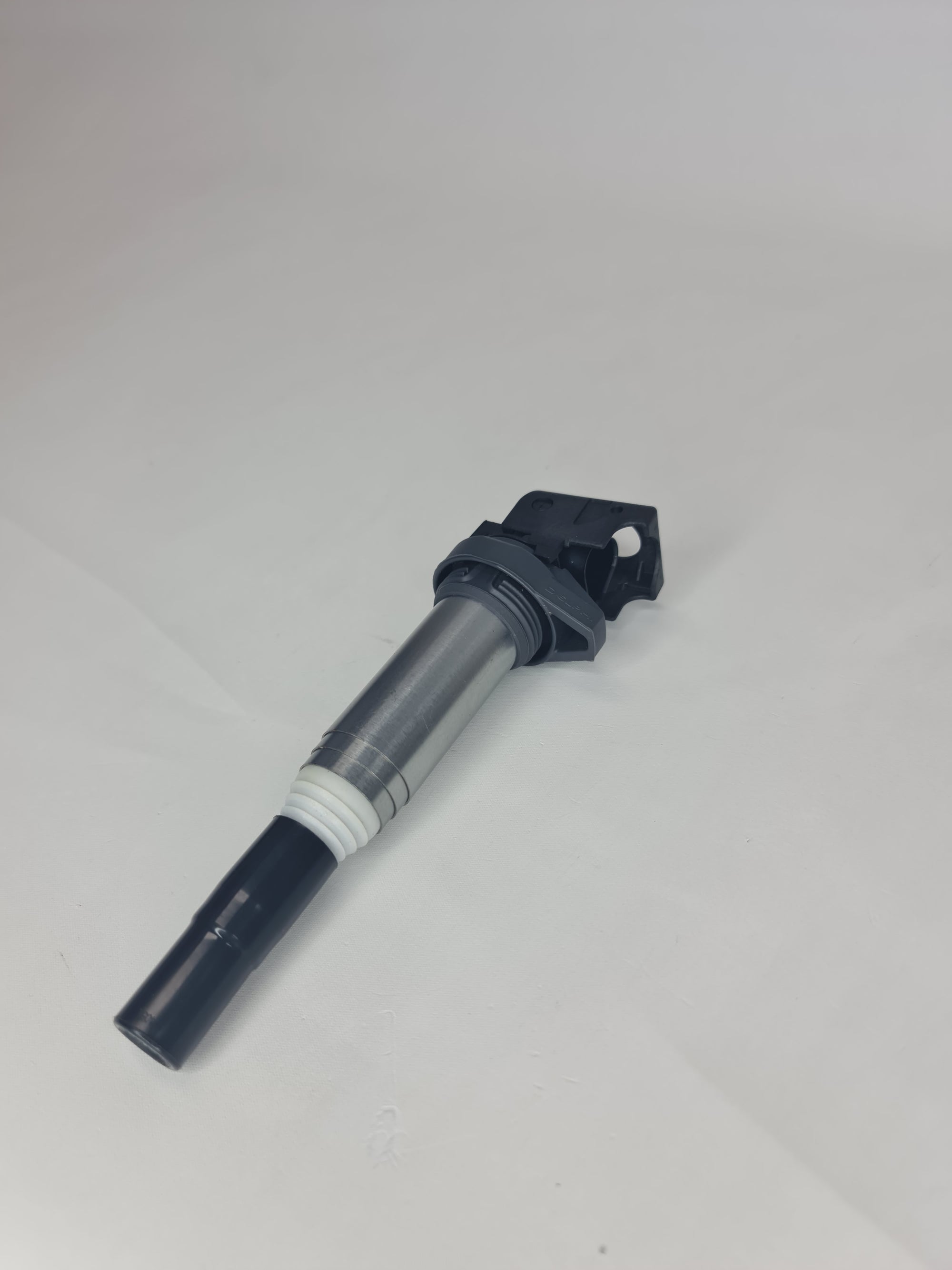 BMW ignition coil for 2001-2020 models, part number 12-13-8-616-153, shown in the image.