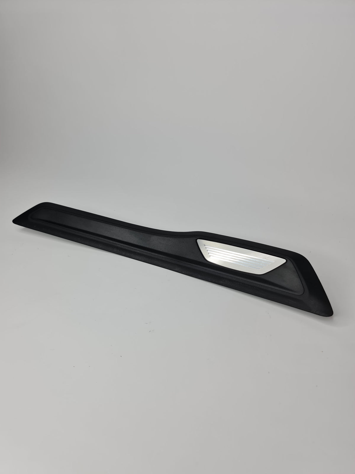 BMW rear left door sill scuff plate for 2012-2019 models, part number 51478054233, with black finish and textured surface.
