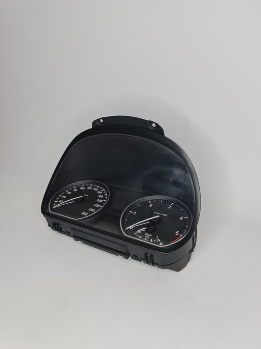 BMW 1 8 D 2007 Dashboard Meter - MPerformance.parts