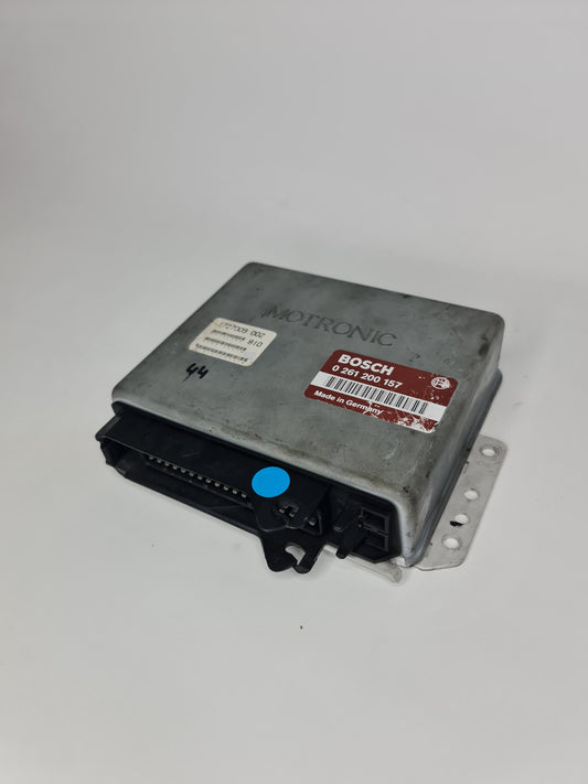 1727678 - Genuine BMW E30 1.8L M40B18 Engine Control Unit ECU 0261200157 - MPerformance.parts