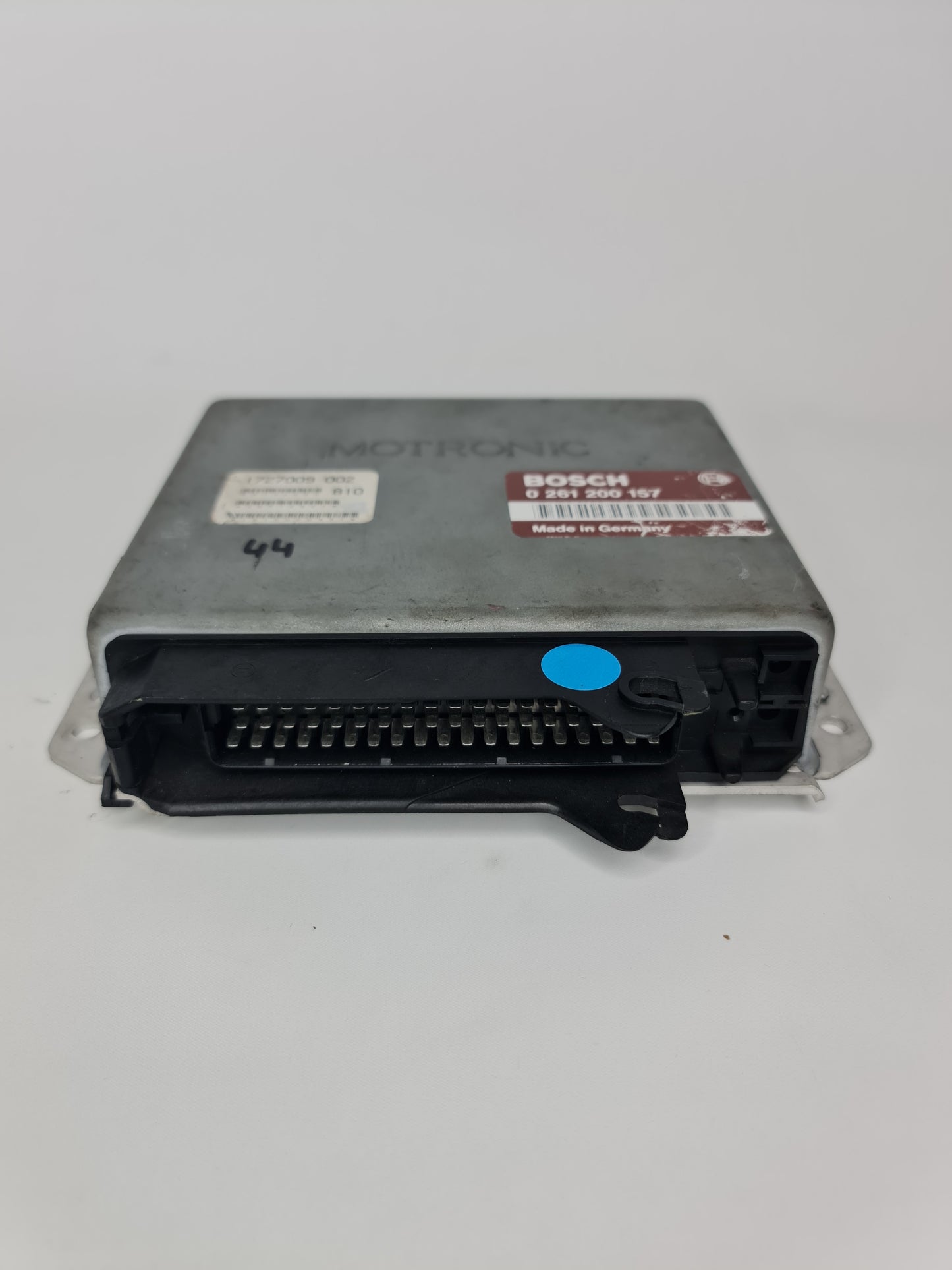 1727678 - Genuine BMW E30 1.8L M40B18 Engine Control Unit ECU 0261200157 - MPerformance.parts