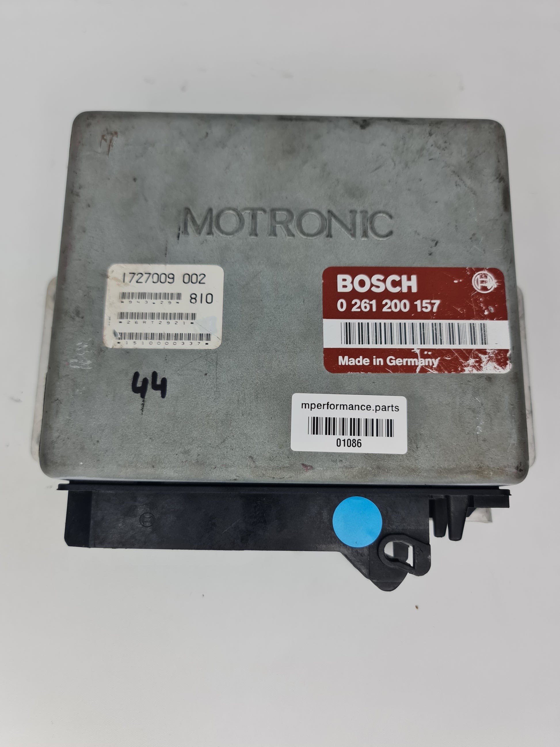 1727678 - Genuine BMW E30 1.8L M40B18 Engine Control Unit ECU 0261200157 - MPerformance.parts