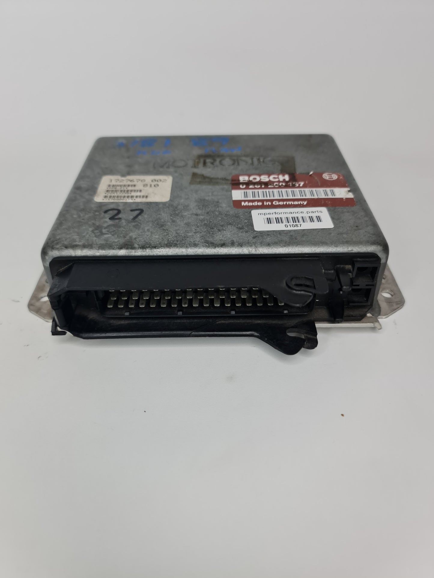 1727678 - Genuine BMW E30 1.8L M40B18 Engine Control Unit ECU 0261200157 - MPerformance.parts