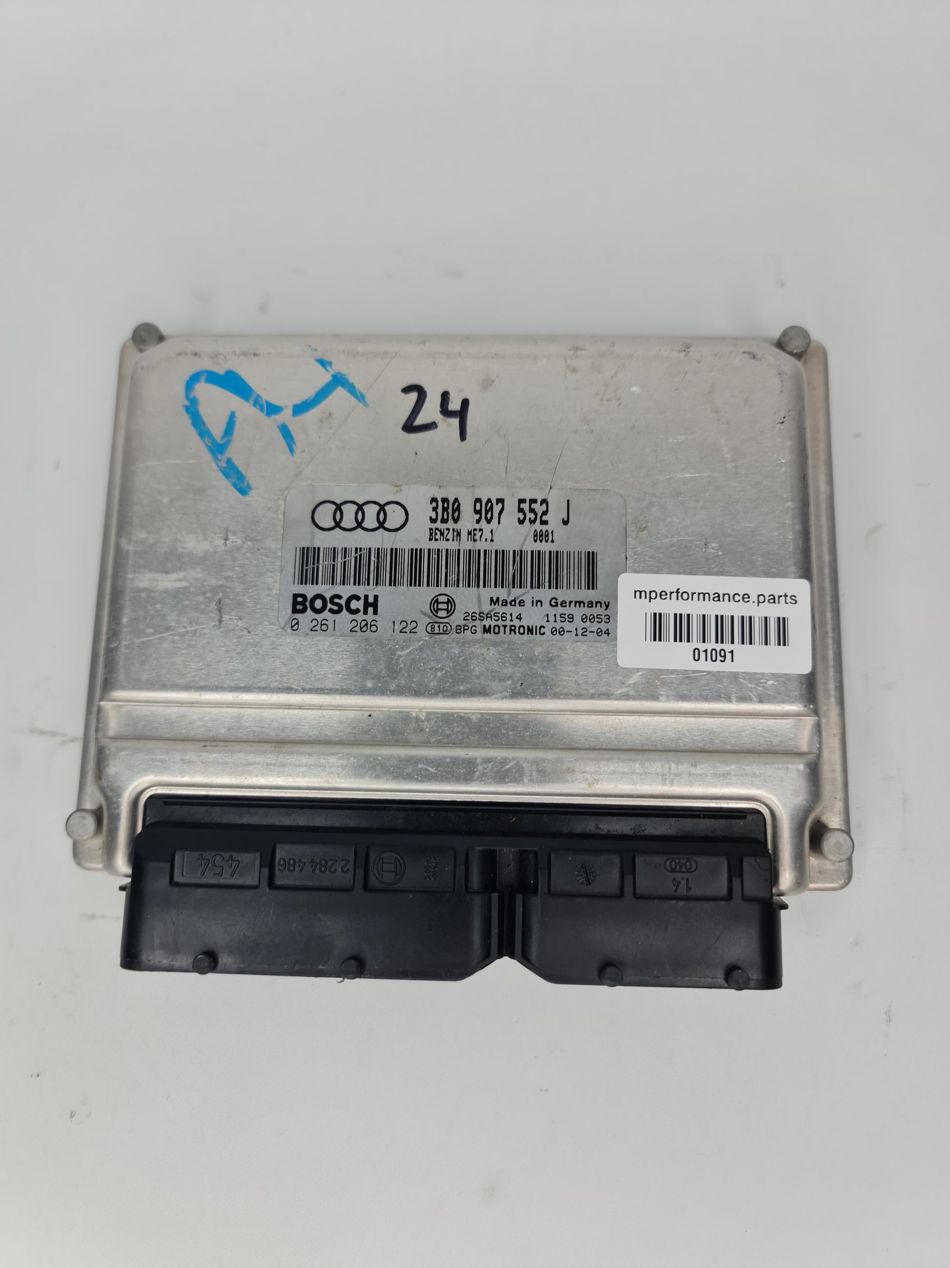 B536 Audi Engine Control Unit ECU 0261206122 3B0907552J - MPerformance.parts