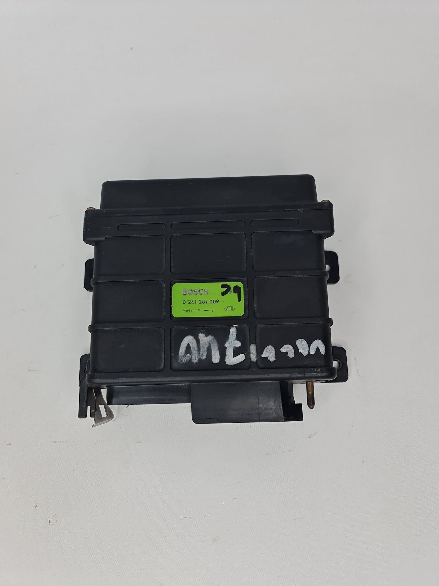 VOLVO 85 740 ECU EZK IG OE# 0261201009