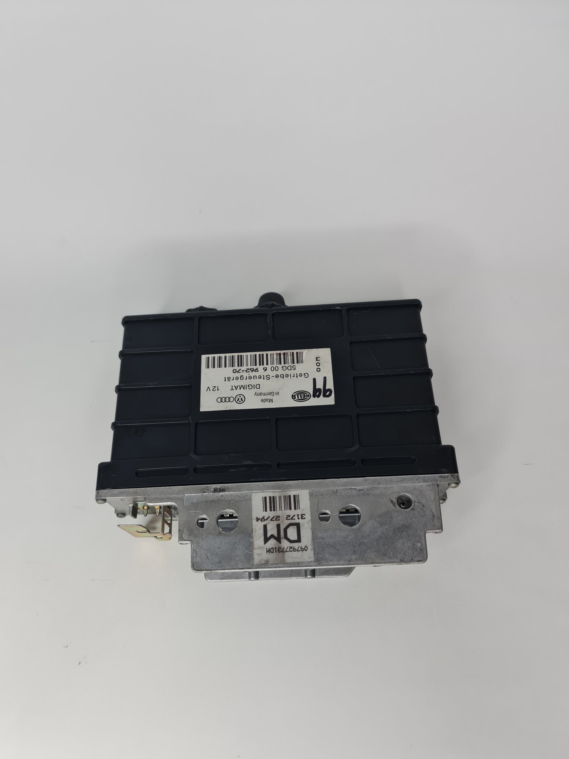 Volkswagen Audi Genuine Electric Control Unit Ecu - MPerformance.parts