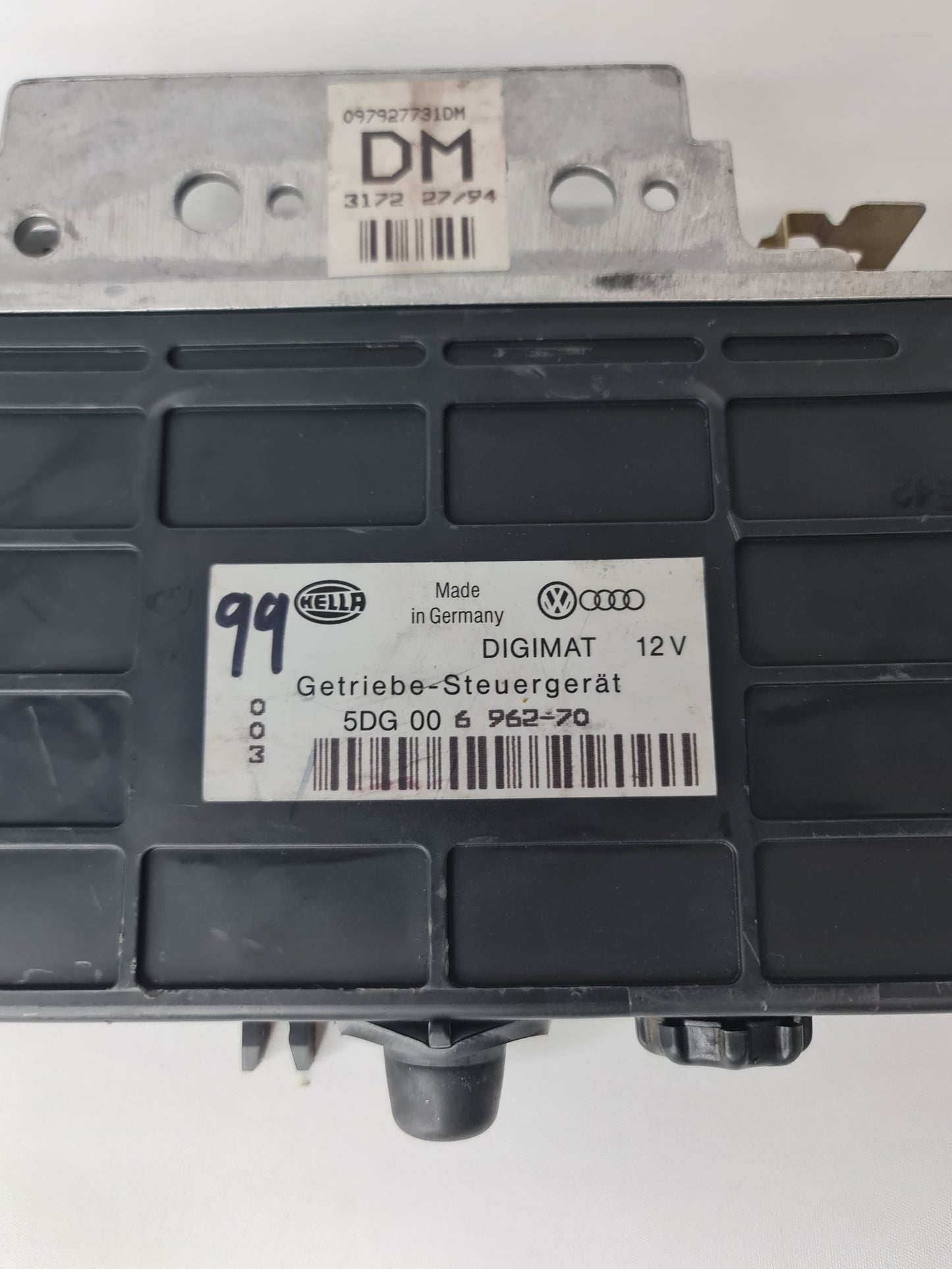 Volkswagen Audi Genuine Electric Control Unit Ecu - MPerformance.parts