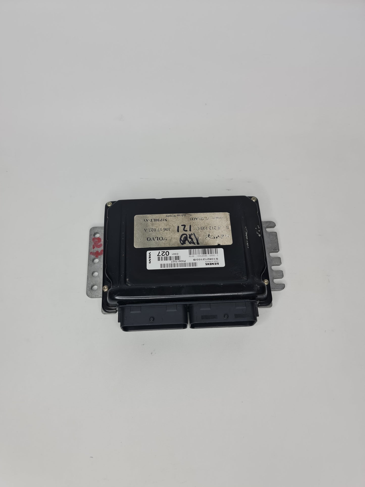 Volvo V40 Motor ECU Engine Module Unit 027 Siemens - MPerformance.parts