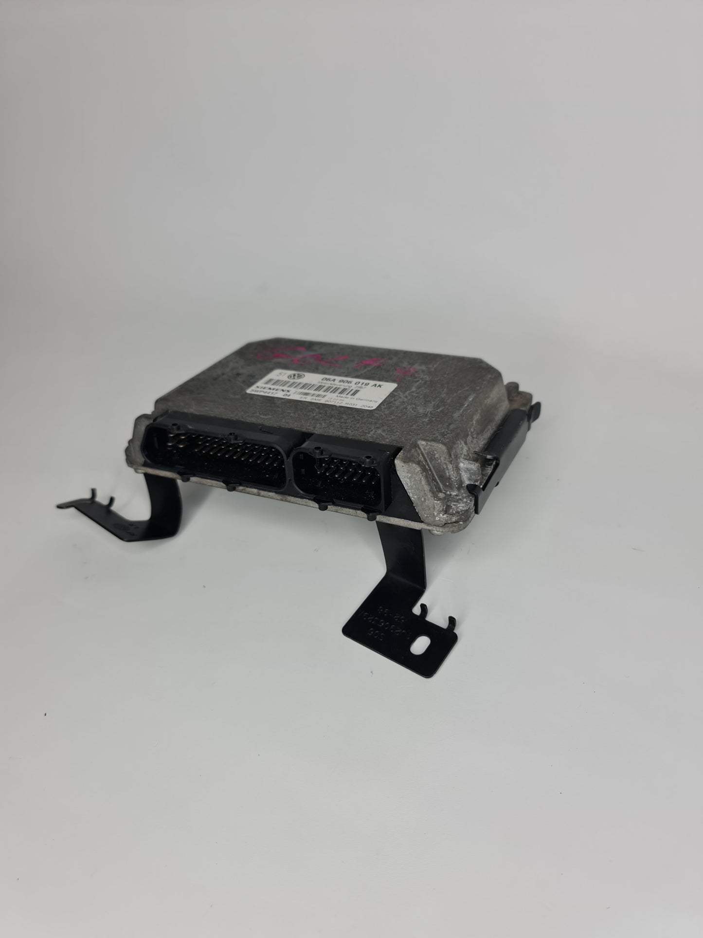 Audi A3 A371 8L Engine Control Unit Module - MPerformance.parts