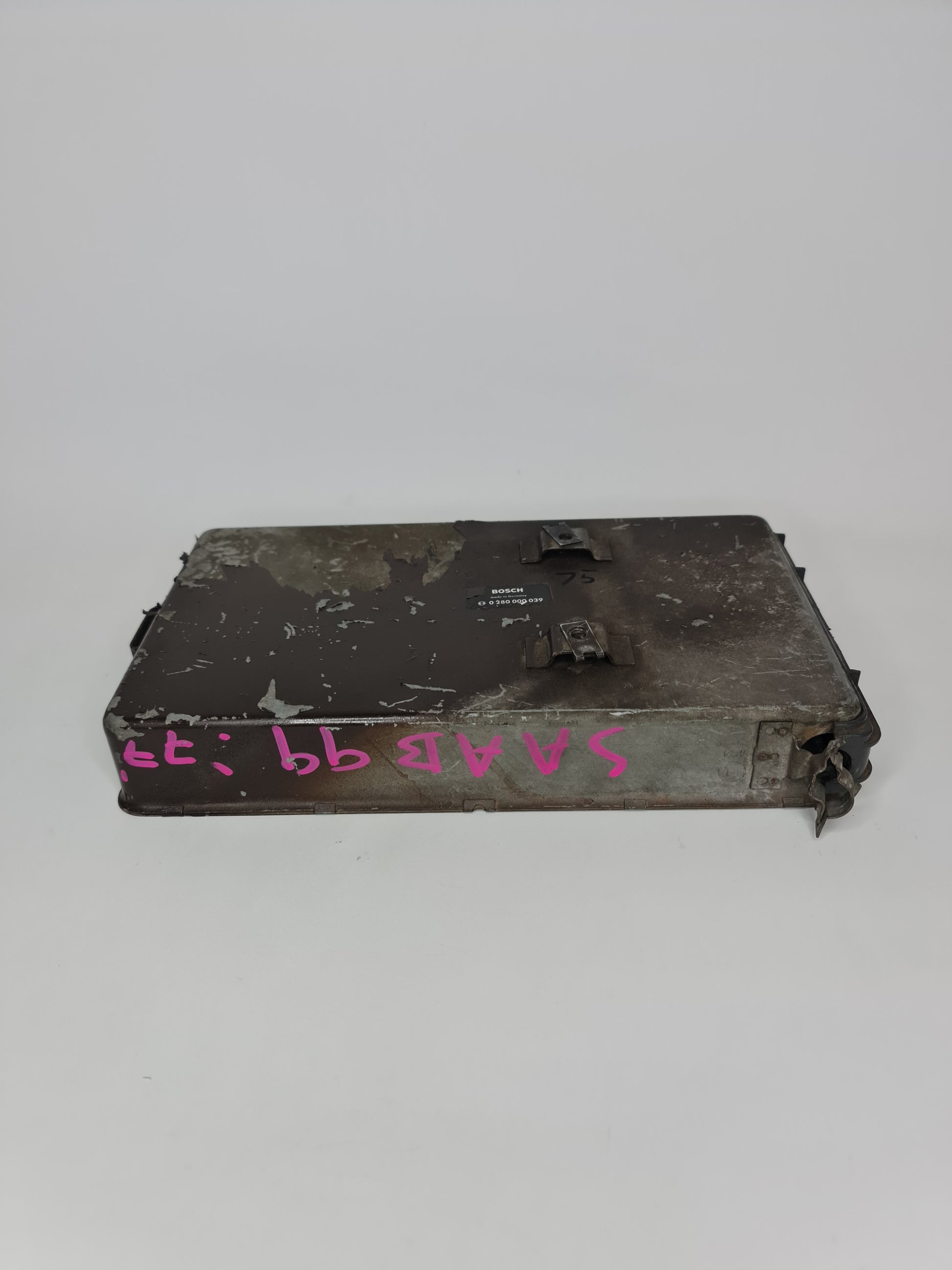 1972-1974 SAAB 99 2.0L A/T Engine Computer Module ECM ECU PCM 0280000039 - MPerformance.parts