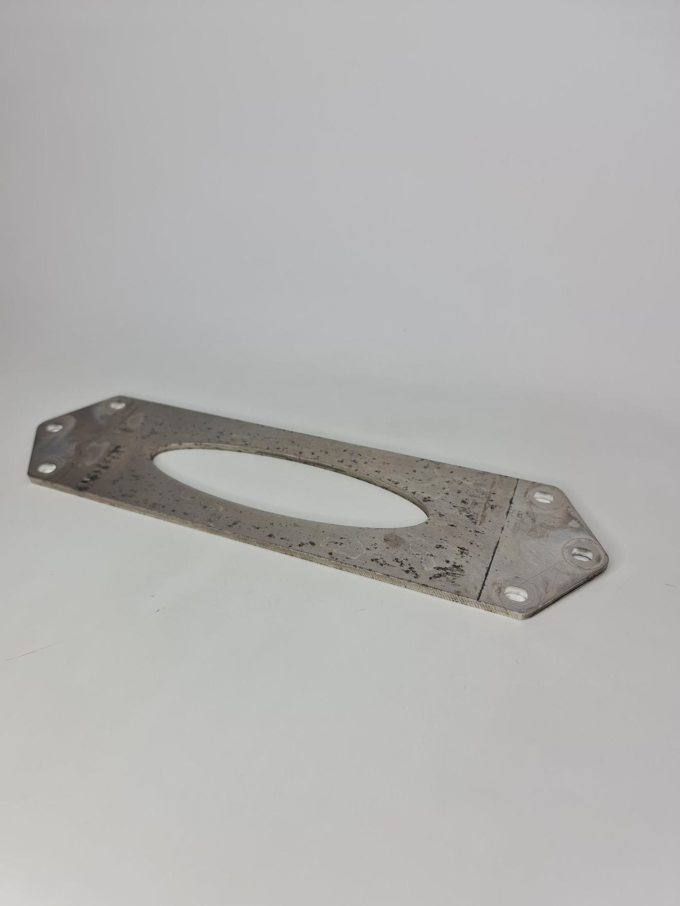 BMW 2015-2020 connecting support part number 33-31-2-284-647, shown in the image with metal and plastic components.