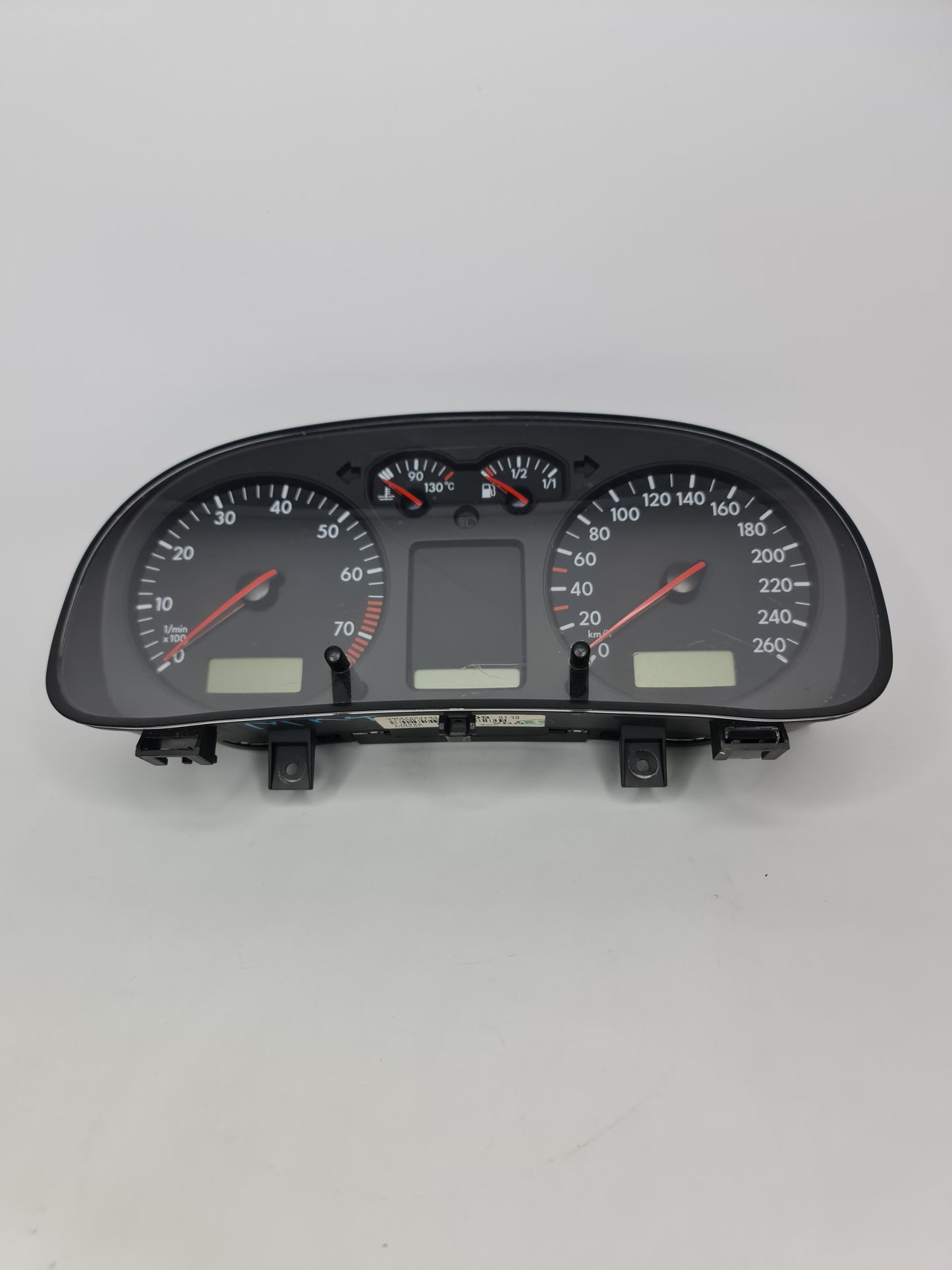 INSTRUMENT CLUSTER SPEEDOMETER VW GOLF MK4 1J0 920905JX