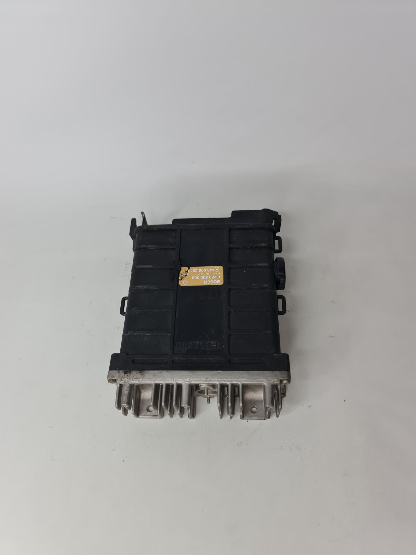 1990 TYP89 2.0i PETROL ENGINE CONTROL UNIT MODULE ECU - MPerformance.parts