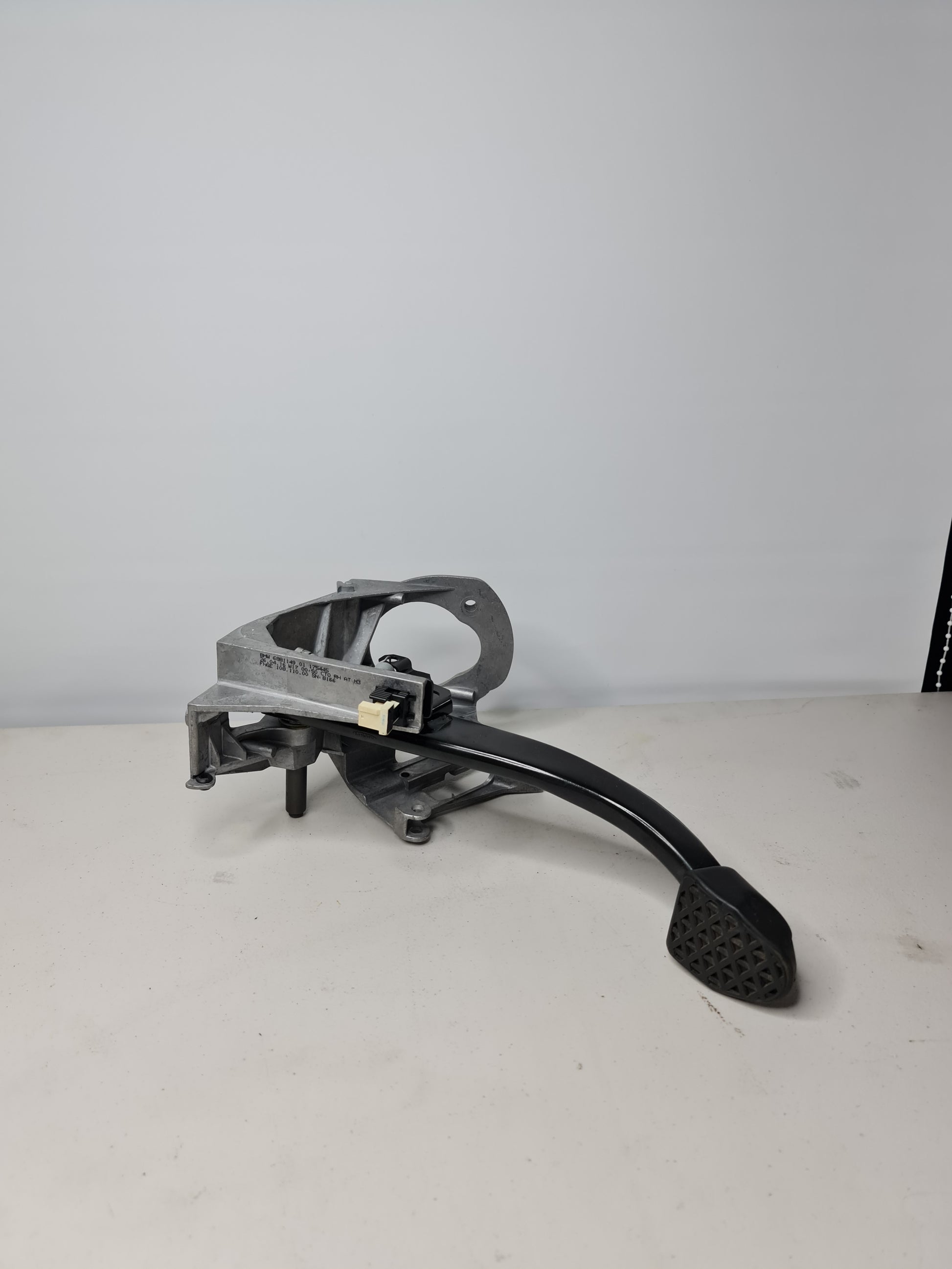 BMW M2 F87 2017 RHD AUTOMATIC BRAKE BRAKING PEDAL 6881149 - MPerformance.parts