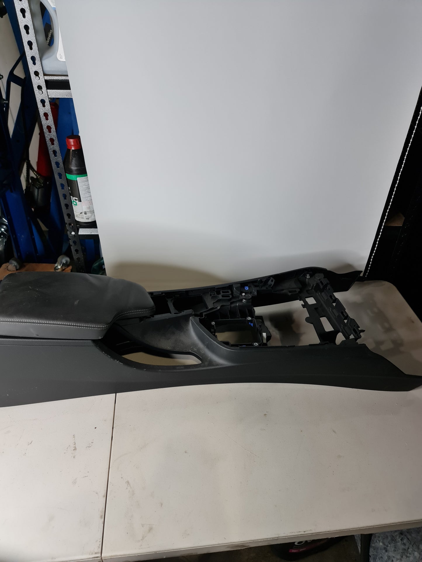 BMW M3/M4 F80/F82 2018 Interior Center Console RHD - MPerformance.parts