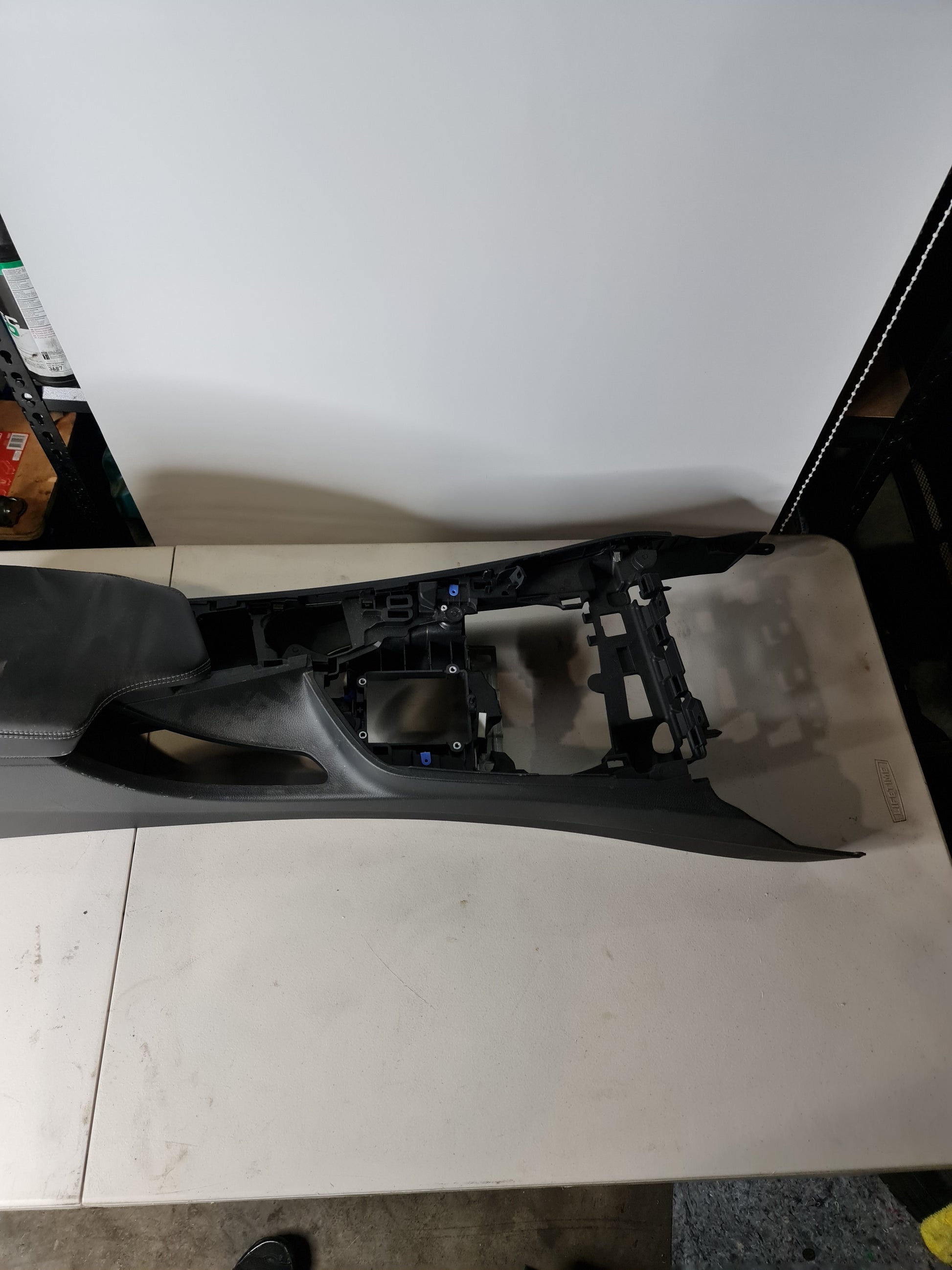 BMW M3/M4 F80/F82 2018 Interior Center Console RHD - MPerformance.parts