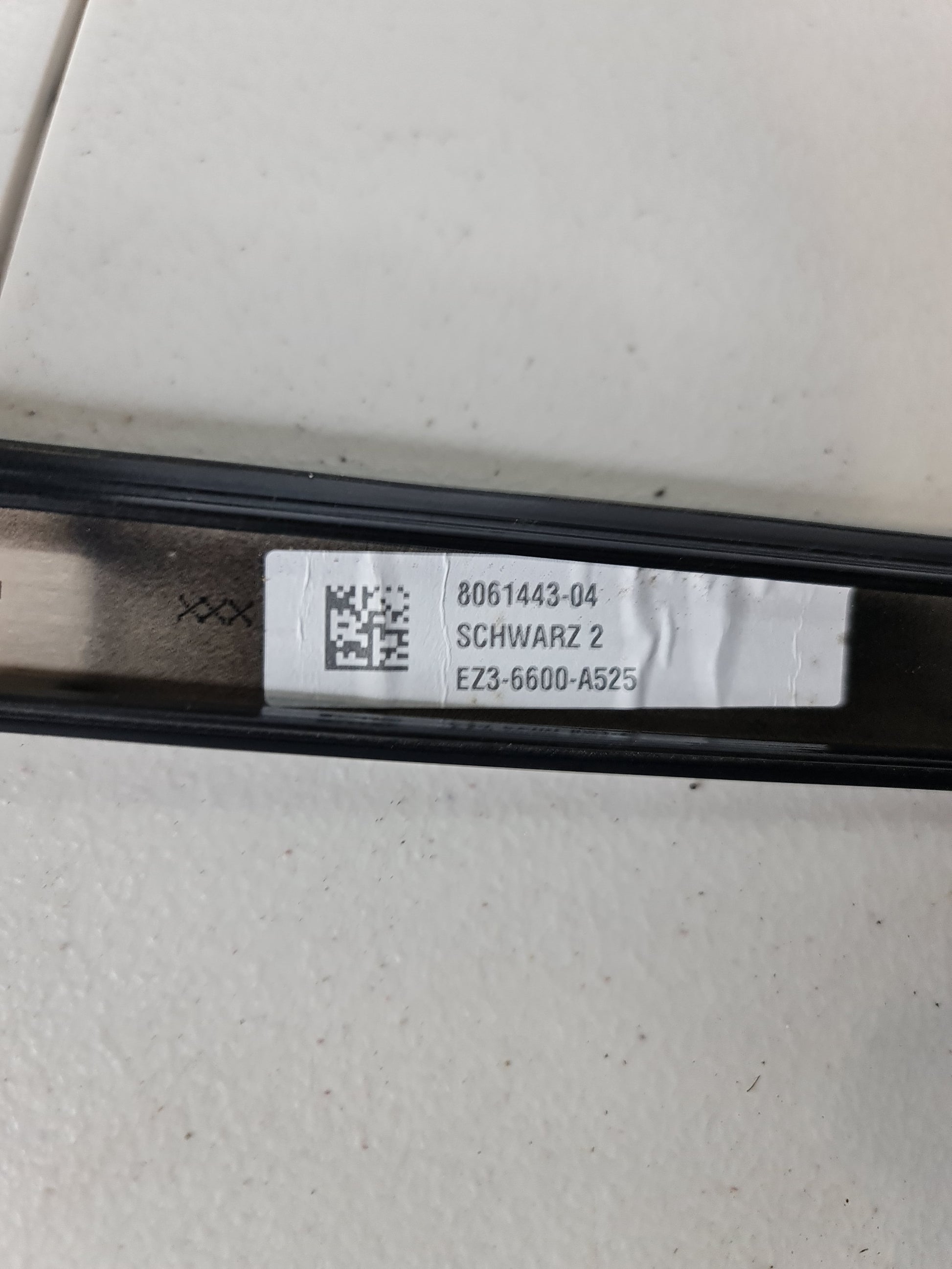 Original BMW 51138061443 - [SUPER PRICE] Roof molding painted left 3 Series 8061443 - MPerformance.parts