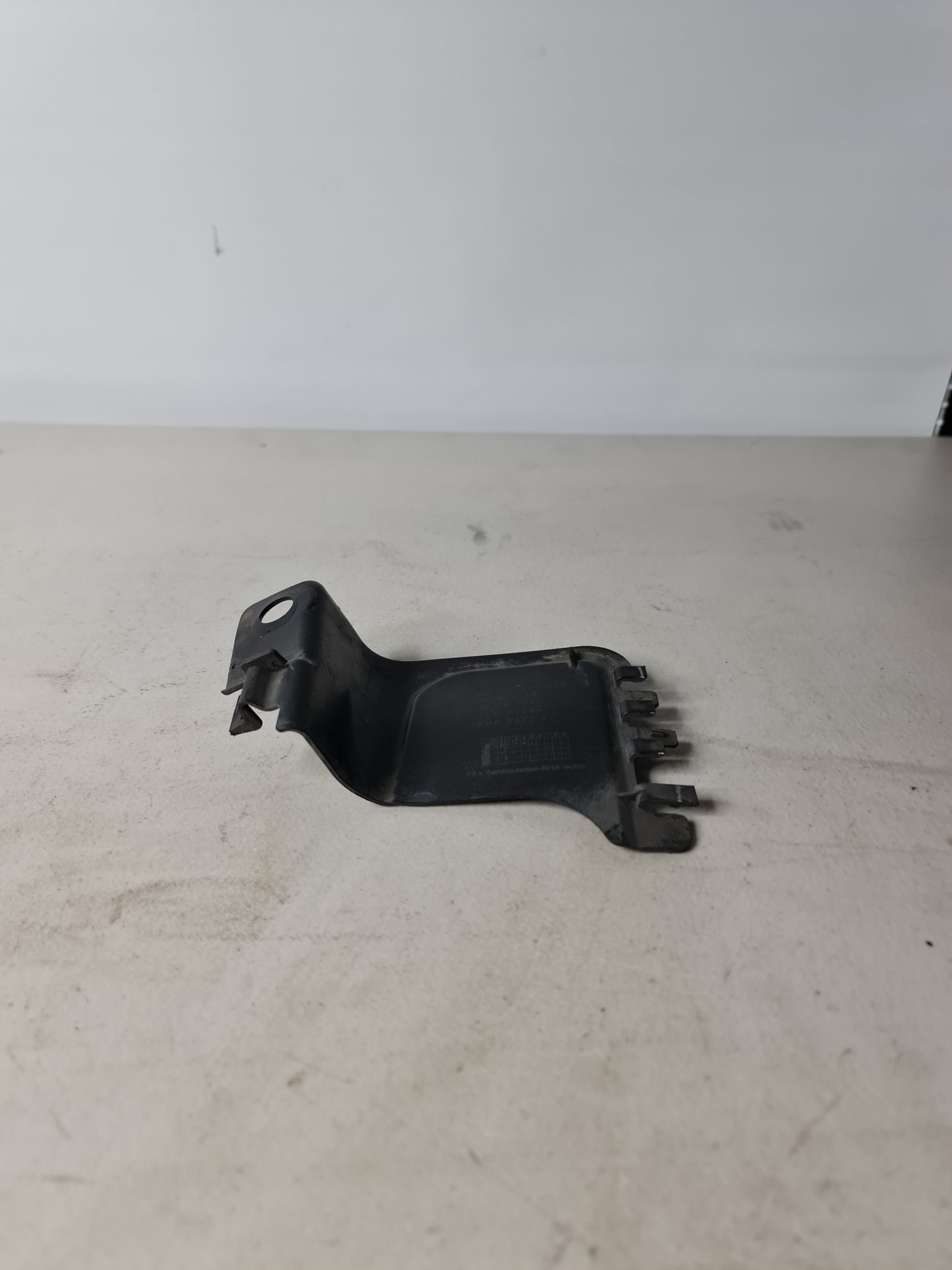 2015-2020 BMW 51-71-8-060-410 BMW 51718060410 Cover Right 191832 10 - MPerformance.parts