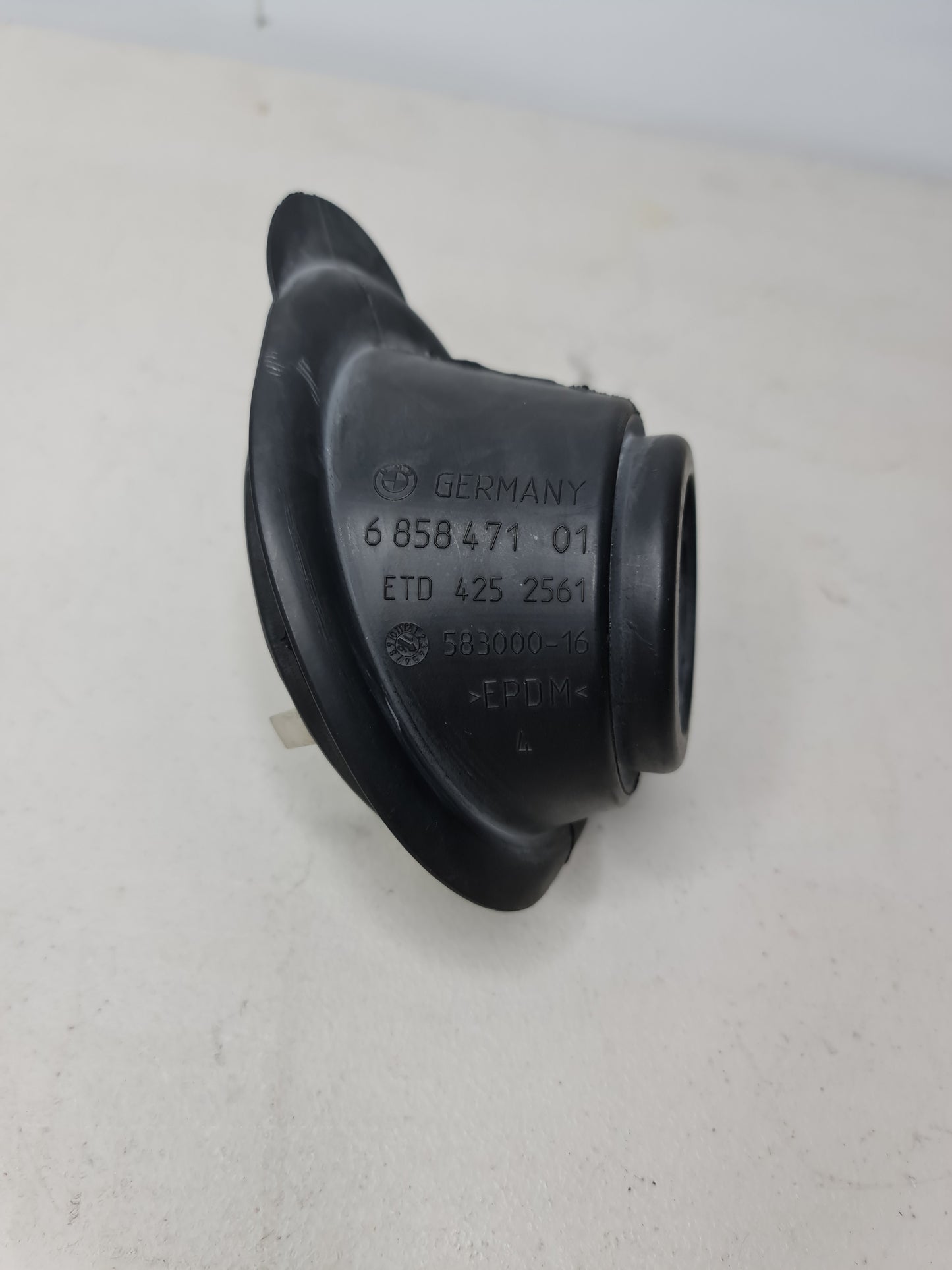 BMW F30 3 Series F20 F21 F31 F32 Steering Spindle Boot Pilotage Shaft Manche 6858471 32306858471 - MPerformance.parts