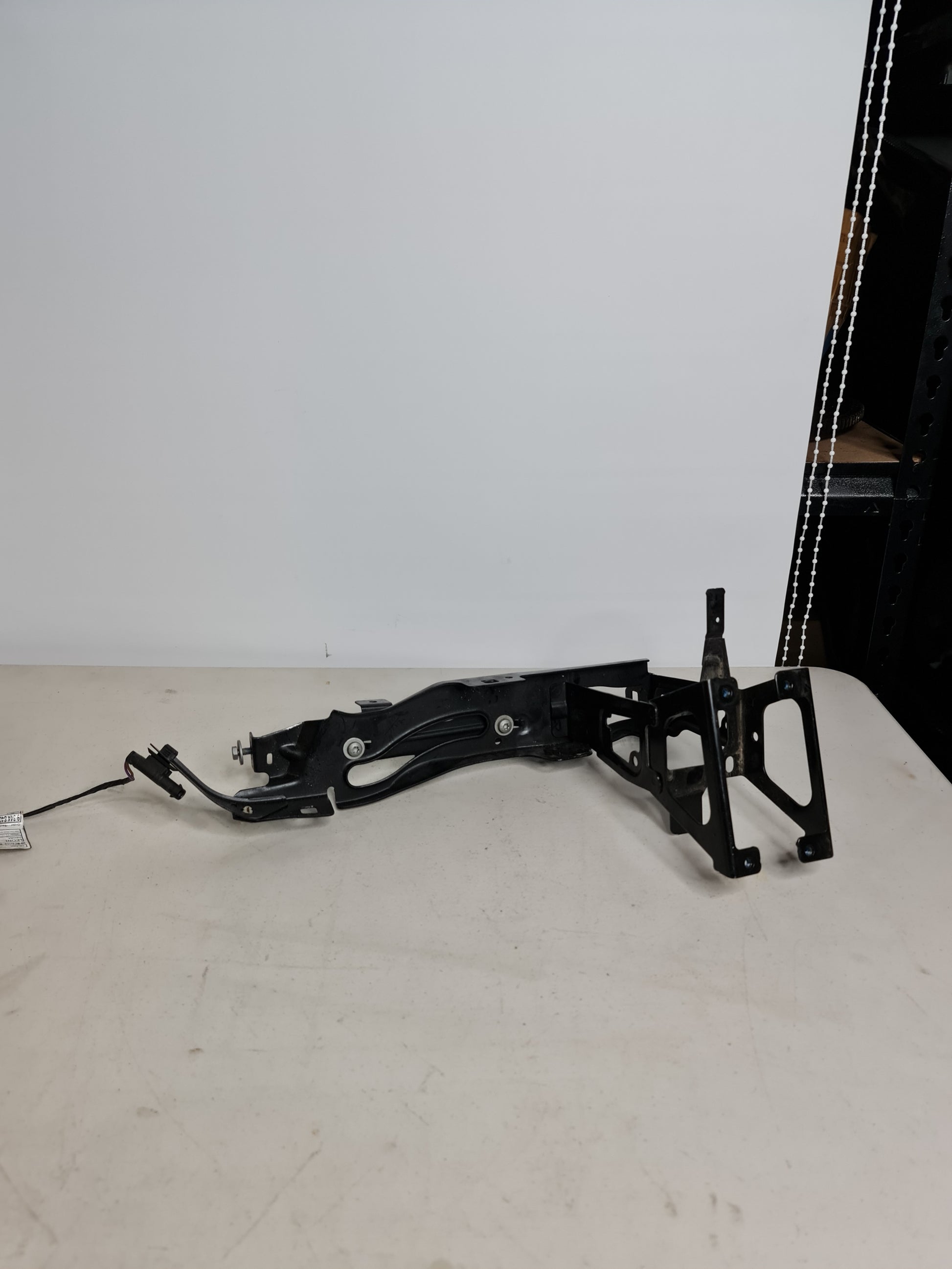 2015-2020 BMW 51-64-8-055-671 BMW 51648055671 Holder, Supplementary Cooler, Top Left 8055671 04 233101 10 - MPerformance.parts