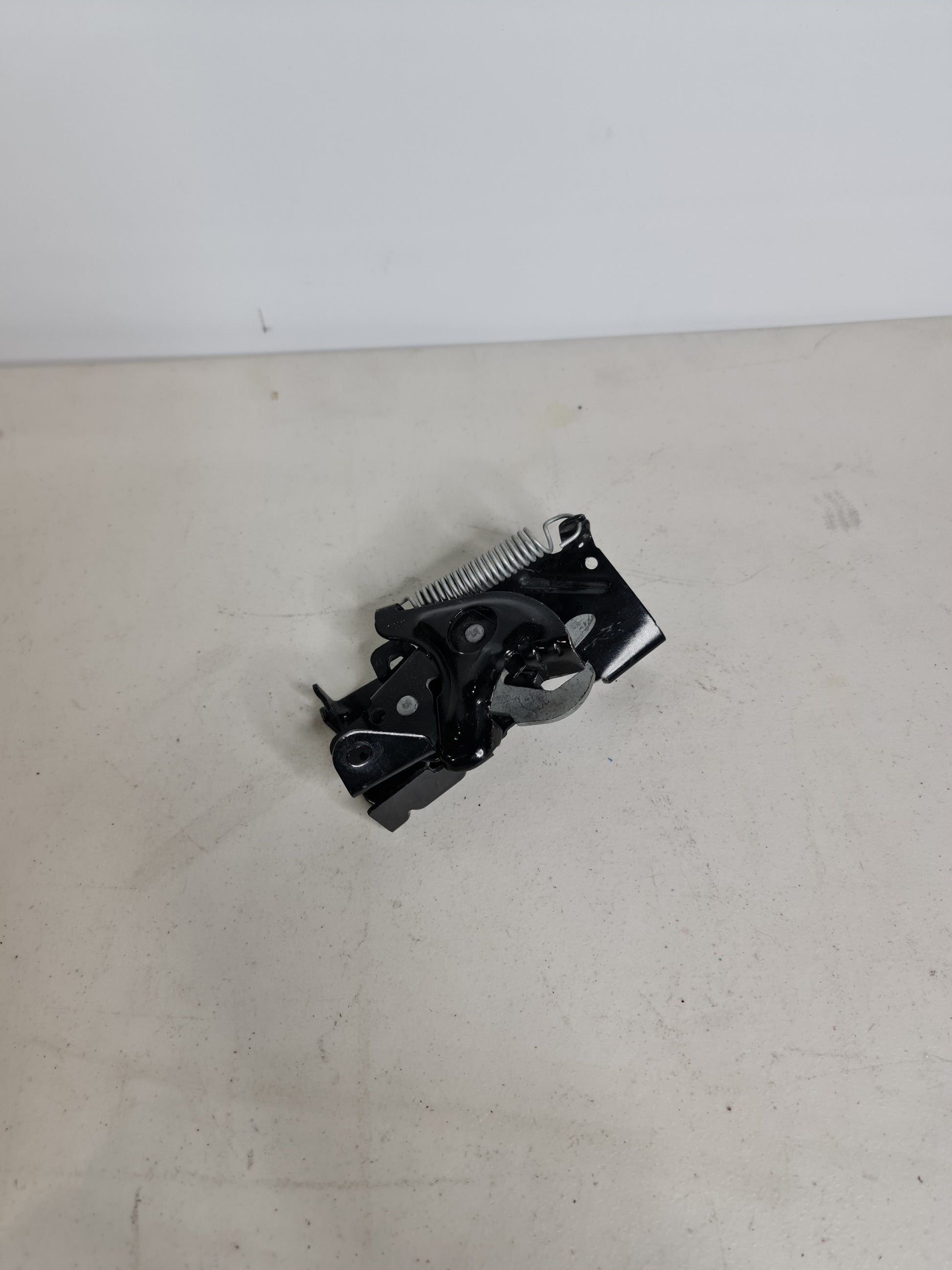 2012-2020 BMW 51-23-7-242-549 BMW 51237242549 Right Lower Hood Lock 7242549 11  231319 - MPerformance.parts