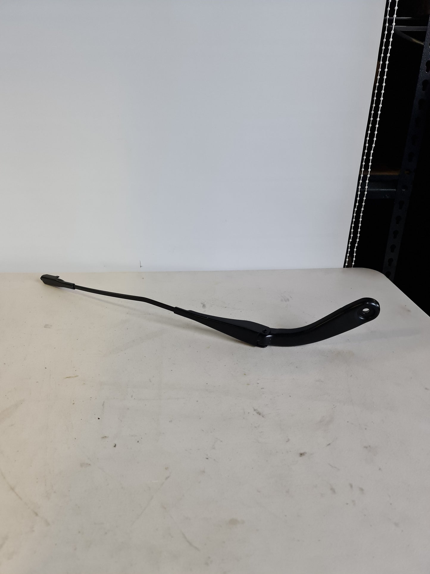 2013 BMW 1 SERIES F20/F21/LCI Front Left PART NUMBER 61619465064 (*) Wiper arm - MPerformance.parts