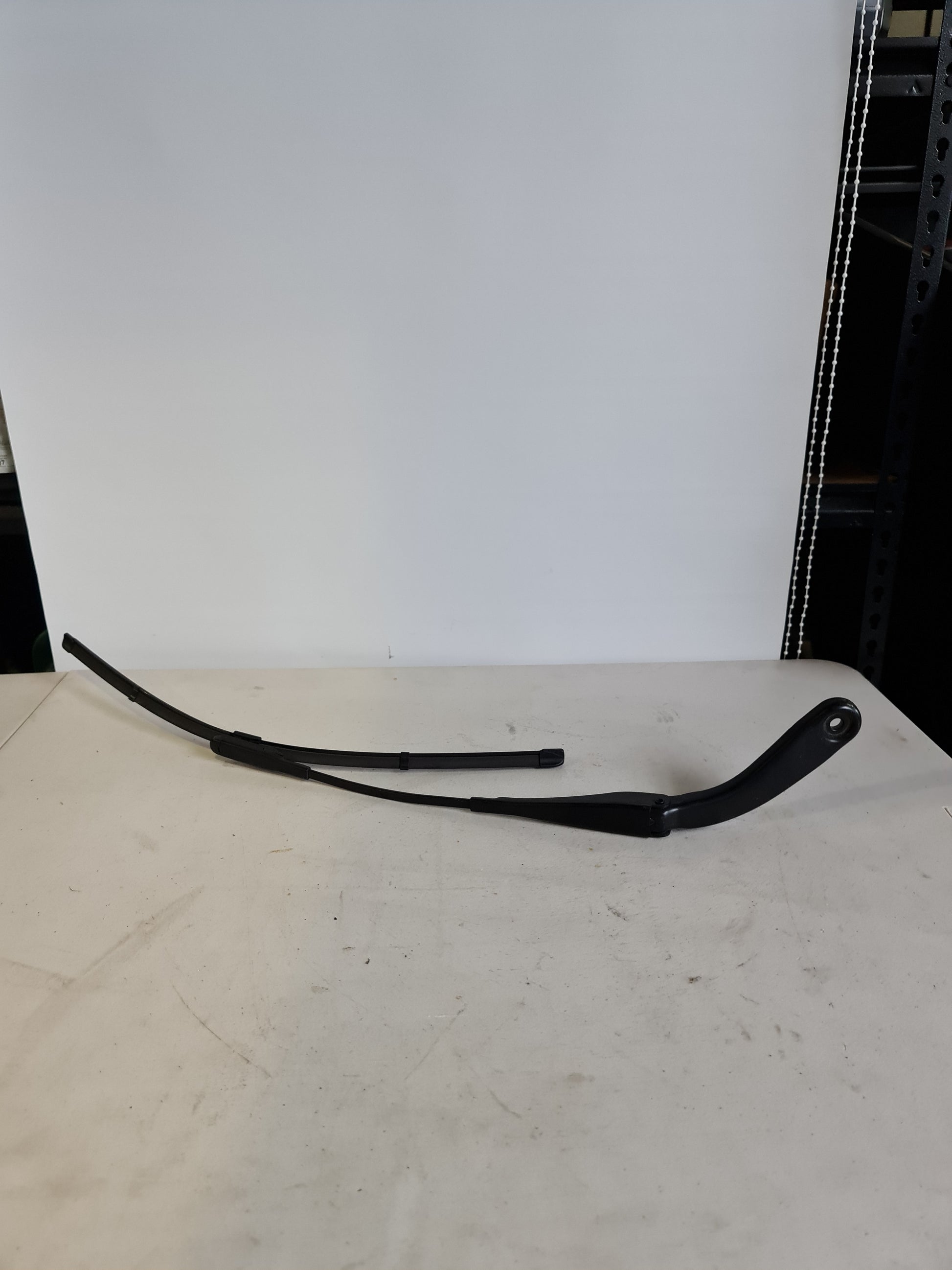 BMW F80 M3 3 SERIES Wiper Arms Blade T55212 61619465076/61617260482 7260482 05 - MPerformance.parts