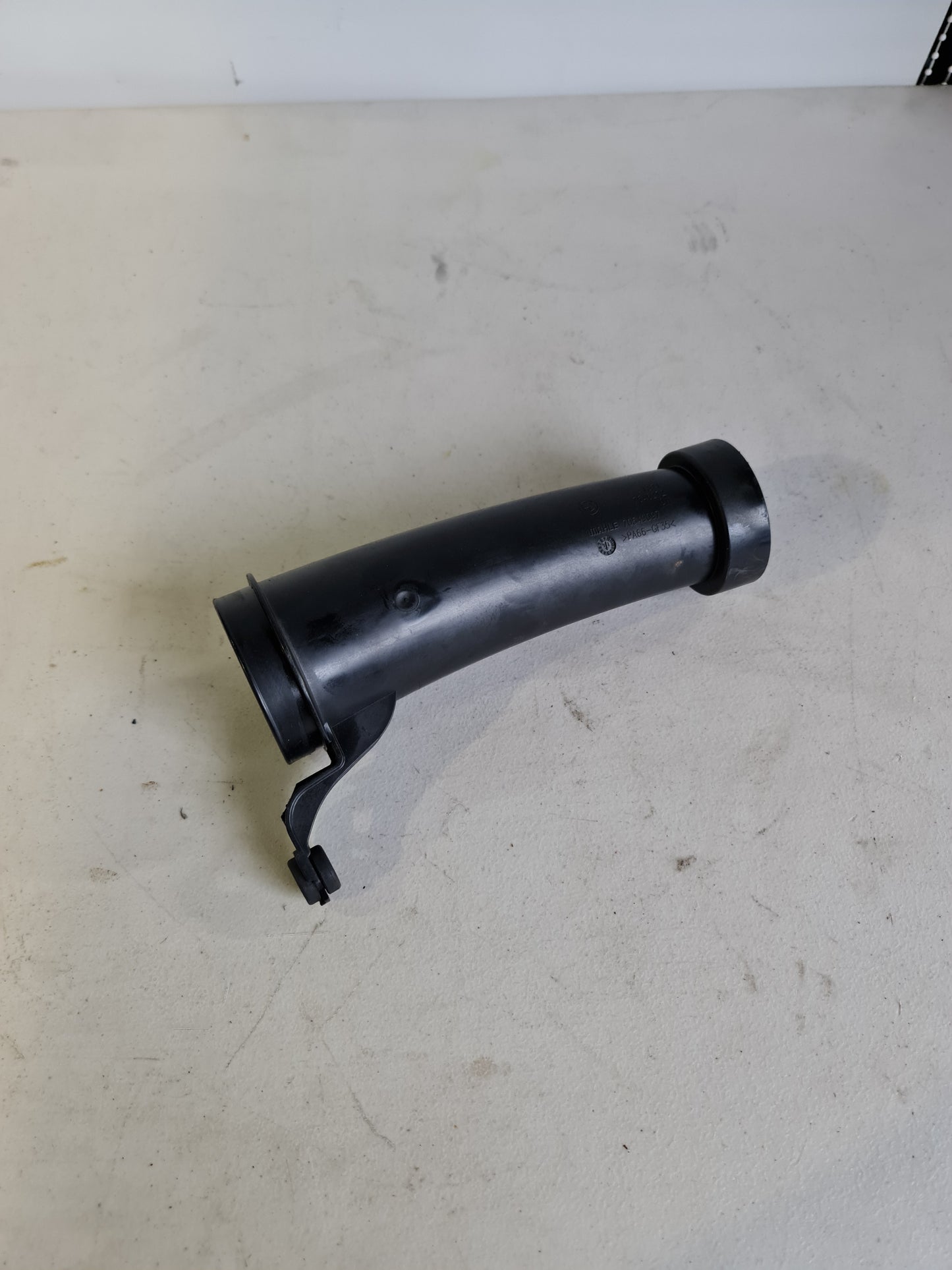 2015-2020 BMW 13-71-7-846-272 BMW 13717846272 Clean Air Pipe, Bottom 7846272 01 70549097 - MPerformance.parts