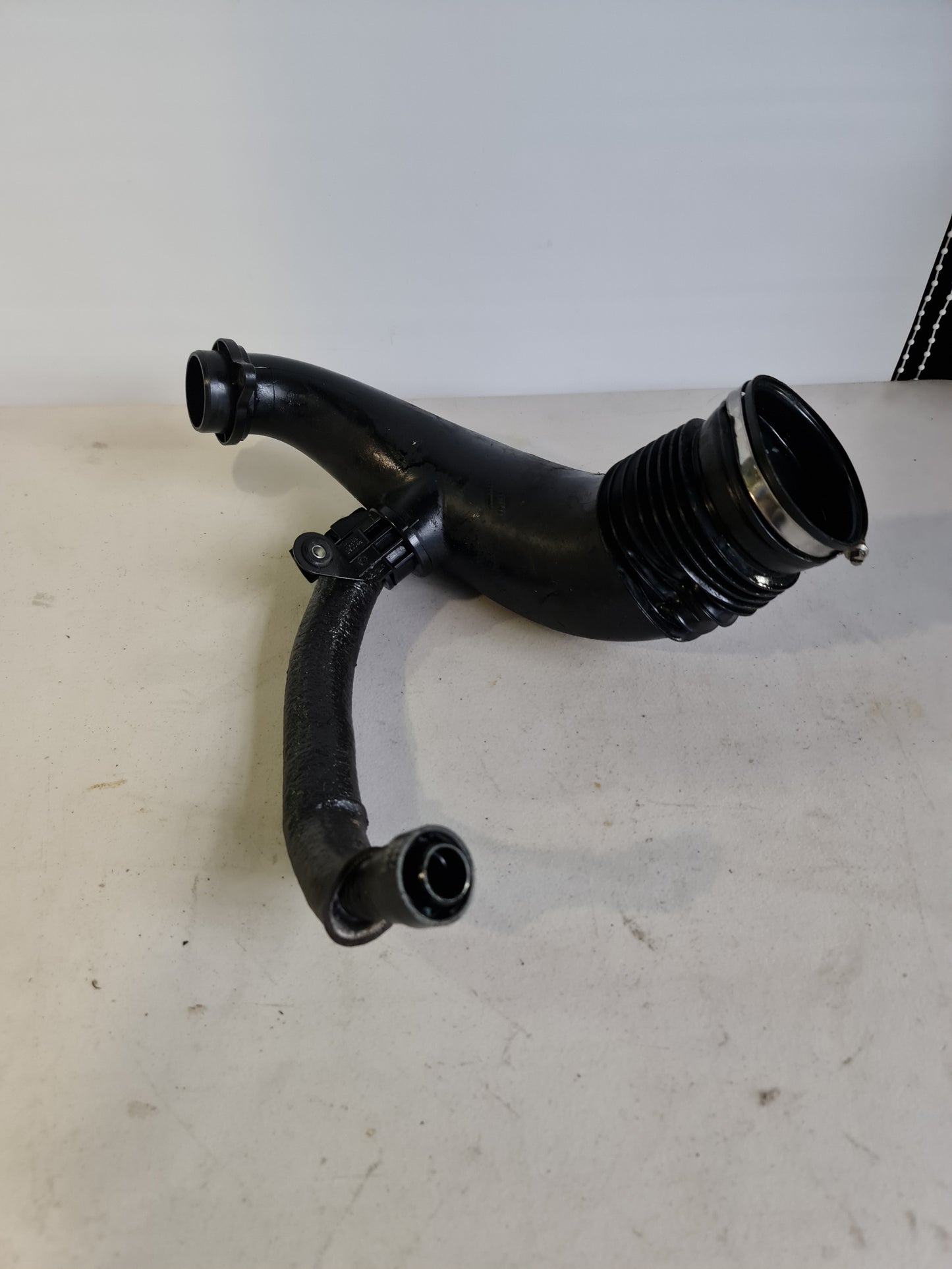 2015-2020 BMW 13-71-7-846-270 BMW 13717846270 Filtered Air Pipe 7846270 02 - MPerformance.parts