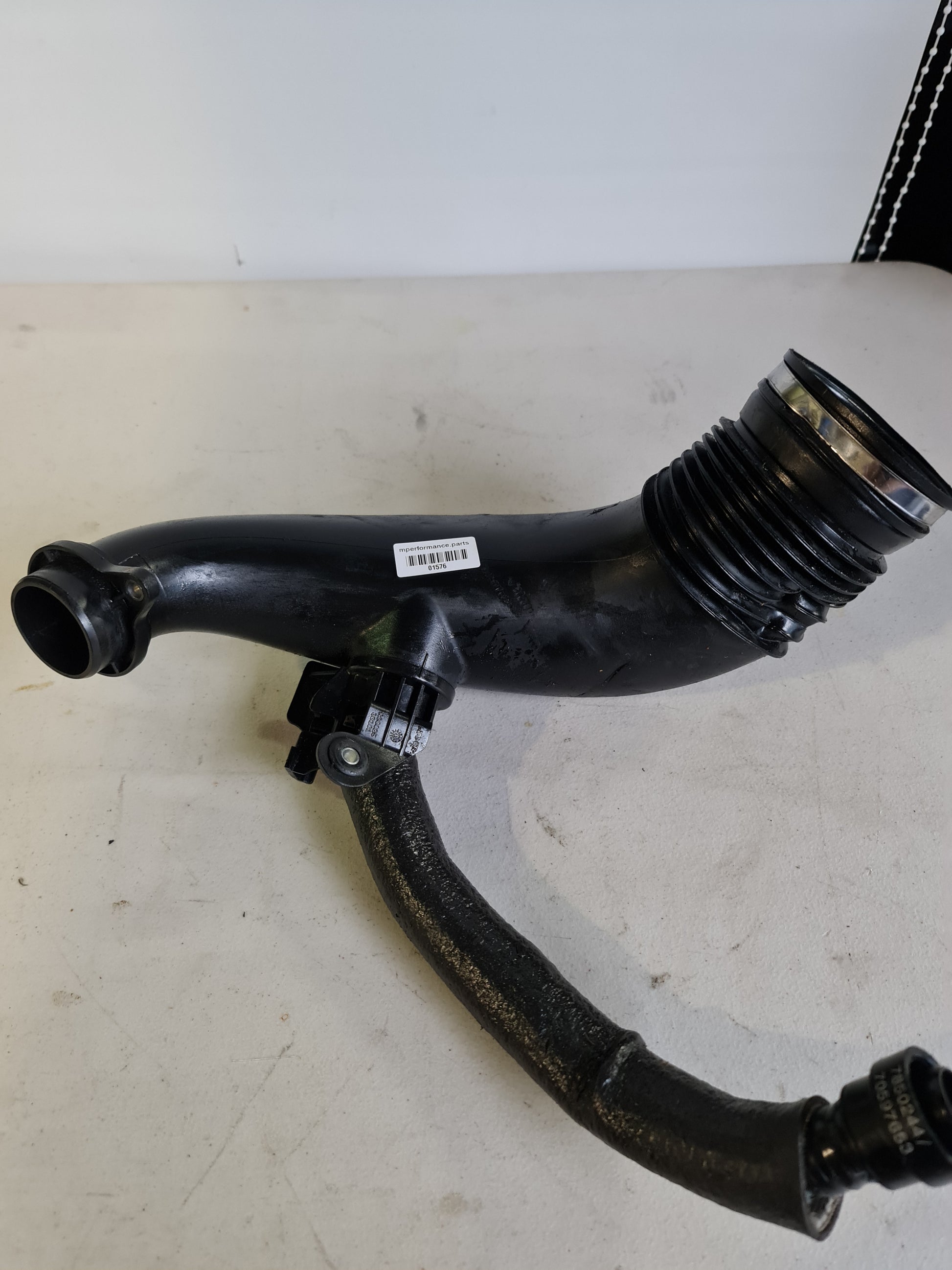 2015-2020 BMW 13-71-7-846-270 BMW 13717846270 Filtered Air Pipe 7846270 02 - MPerformance.parts