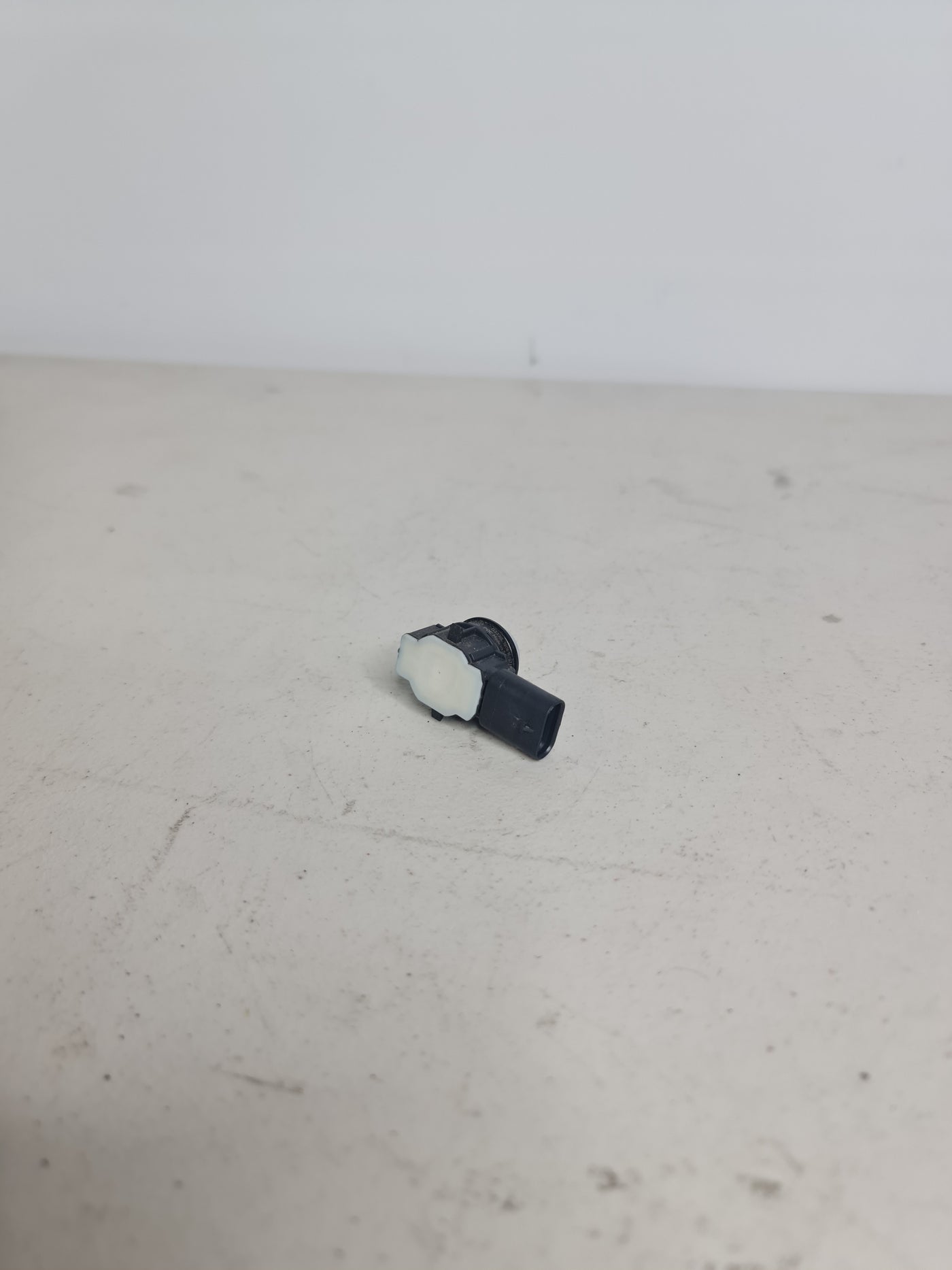 BMW M2 Competition Front PDC Sensor F87 16-21 OEM 8091730 - MPerformance.parts