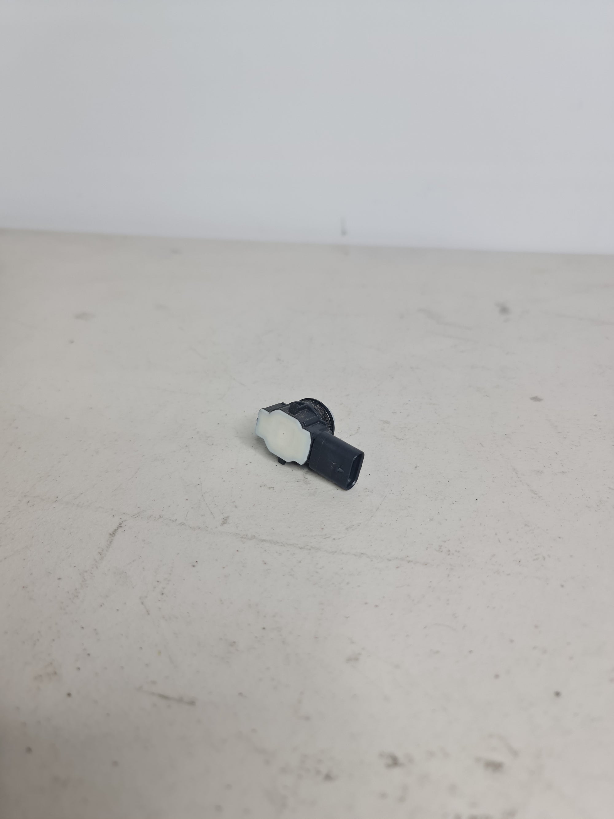 BMW M2 Competition Front PDC Sensor F87 16-21 OEM 8091730 - MPerformance.parts
