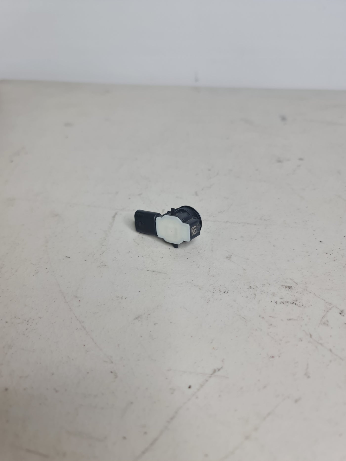 BMW M2 Competition Front PDC Sensor F87 16-21 OEM 8091730 - MPerformance.parts