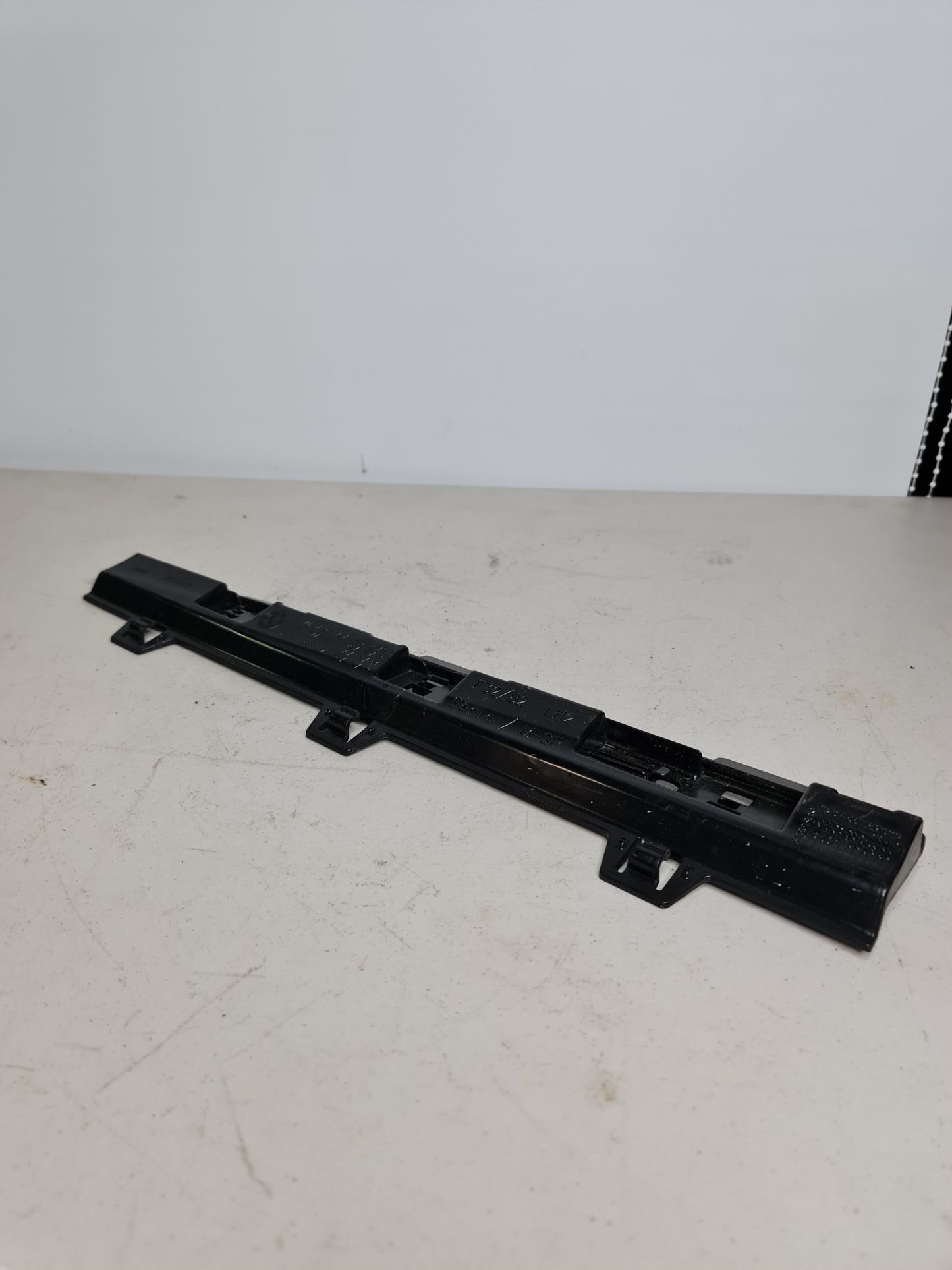 BMW 4 F32 M SIDE SKIRT LEFT ROCKER MOLDING SUPPORT - MPerformance.parts