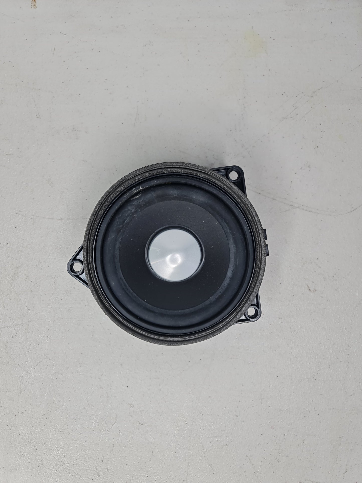 BMW 1 2 3 4 F SERIES HARMAN KARDON DOOR SPEAKER 9289965 - MPerformance.parts