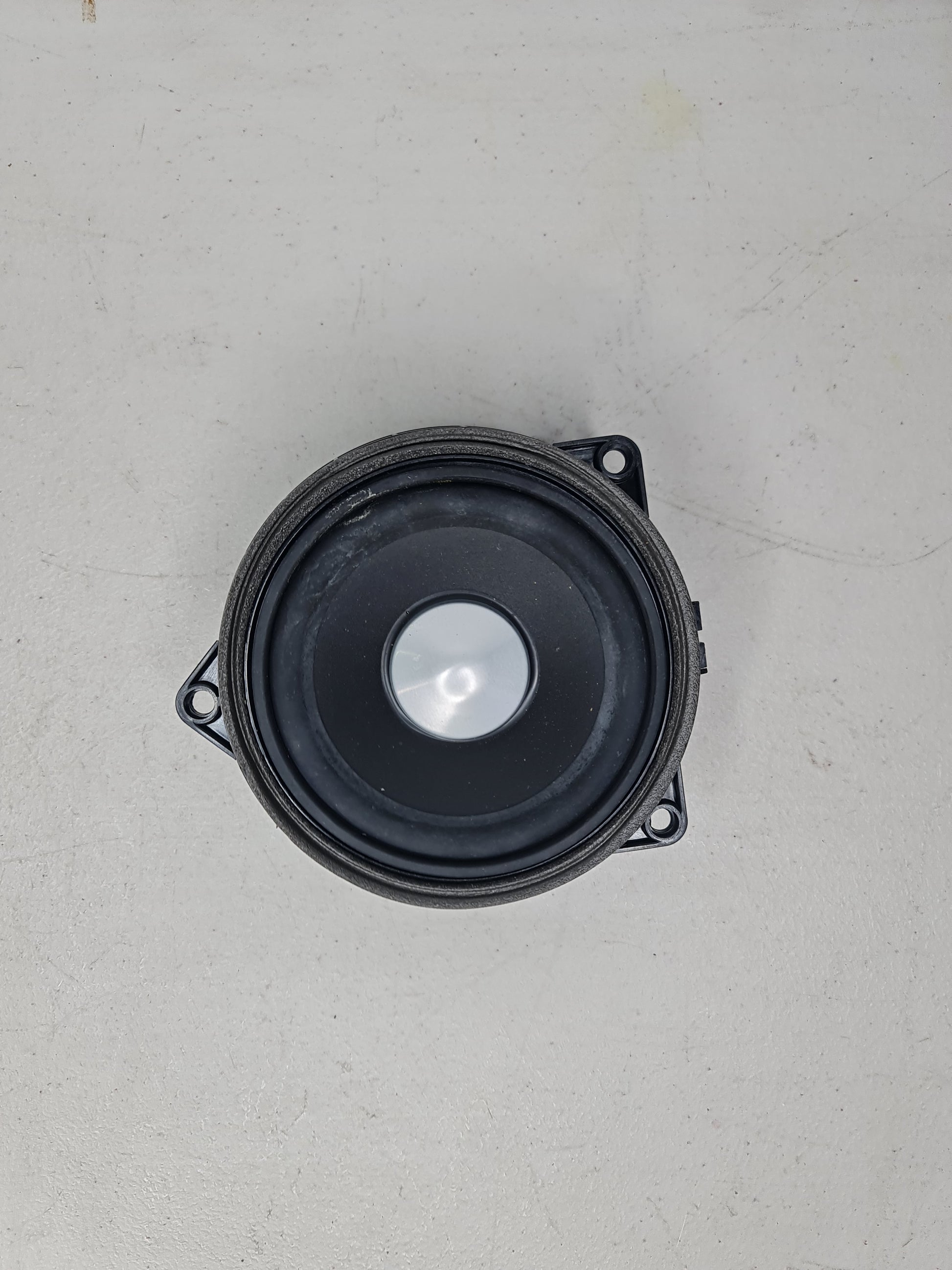 BMW 1 2 3 4 F SERIES HARMAN KARDON DOOR SPEAKER 9289965 - MPerformance.parts