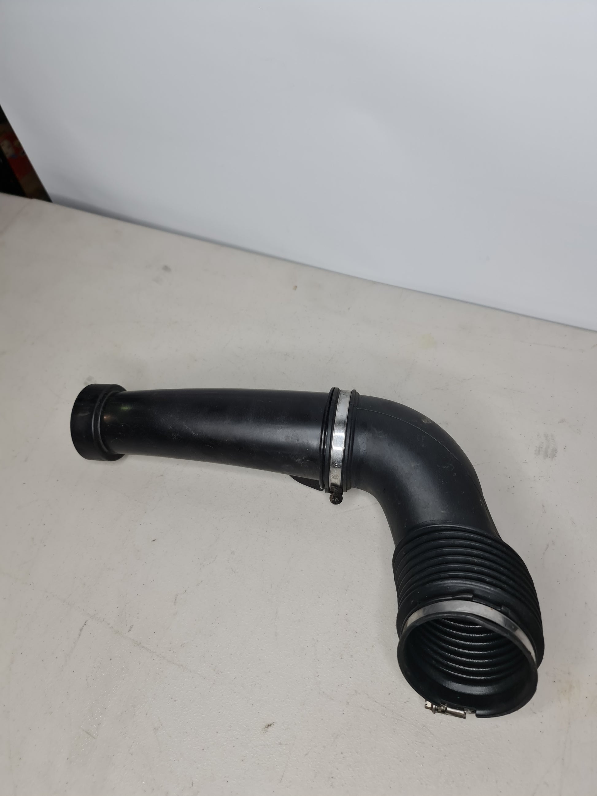 BMW M3 F80 TOP CLEAN AIR PIPE - MPerformance.parts