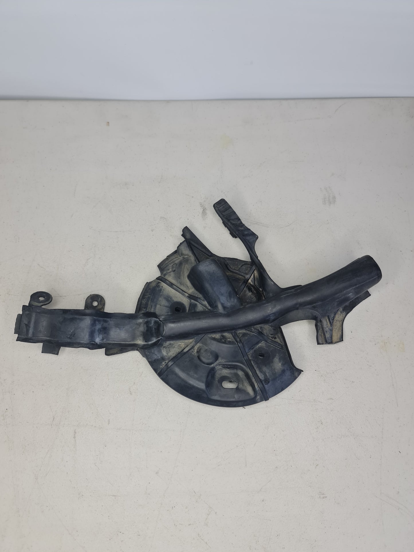 2015-2020 BMW 51-76-8-066-662 BMW 51768066662 Right Engine Hood Sealing 8066662 - MPerformance.parts