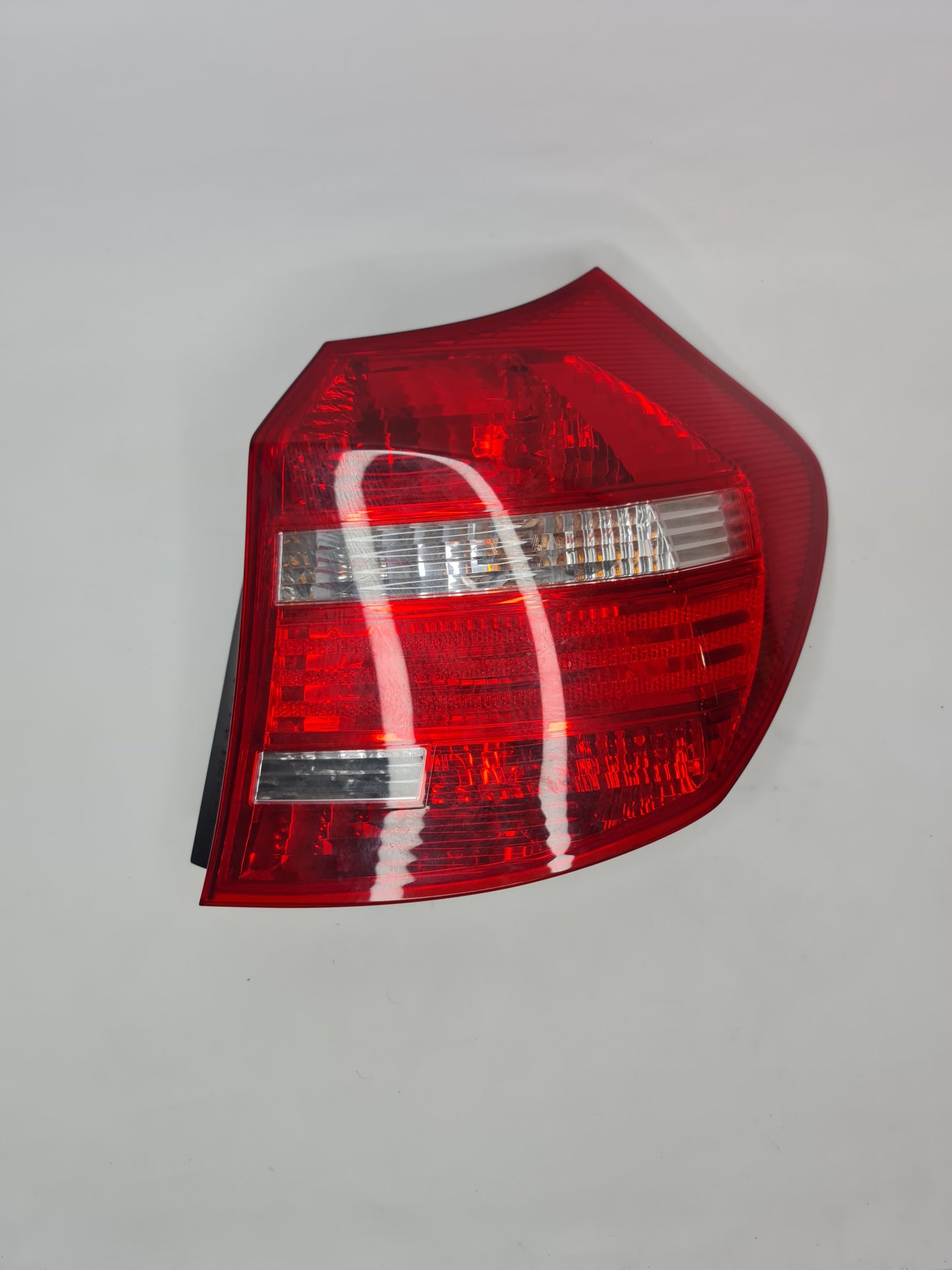 BMW 1 Series E81 E87 Rear Tail Light Right Side Taillight 7164956 63217164956 7164956 04 - MPerformance.parts