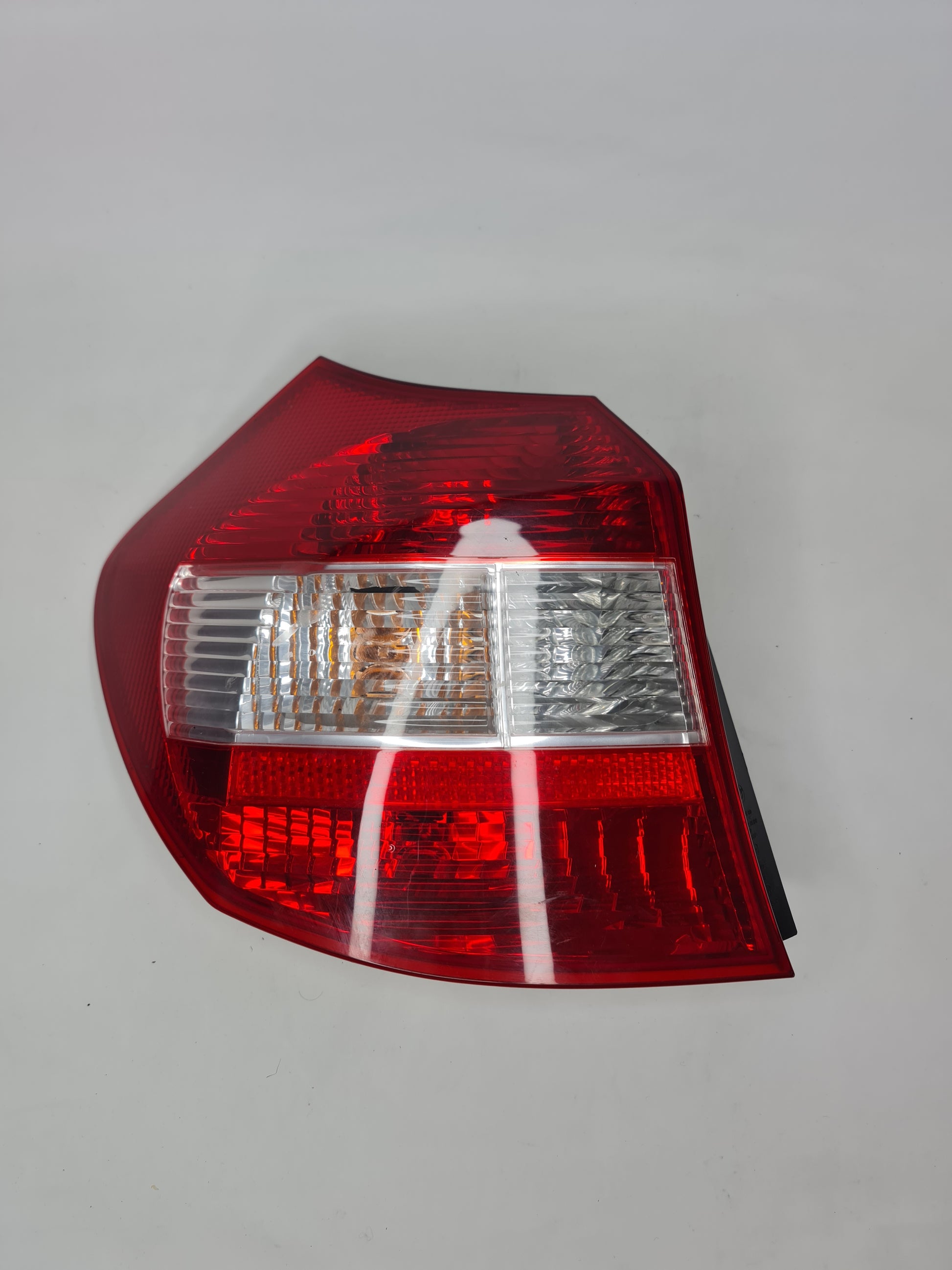 63-21-6-924-501 BMW 63216924501 TAIL LIGHT LEFT 6924501 10 - MPerformance.parts