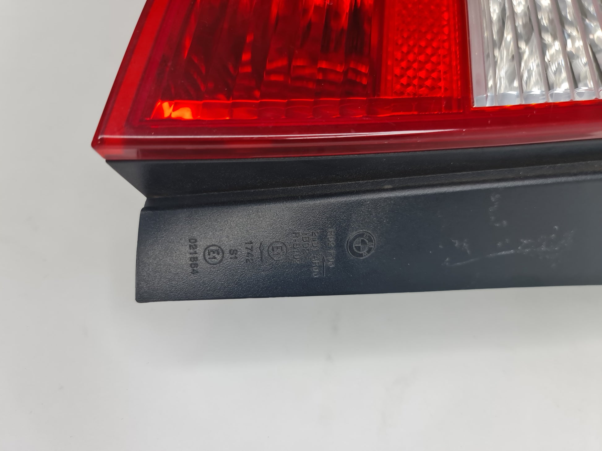 63-21-6-924-501 BMW 63216924501 TAIL LIGHT LEFT 6924501 10 - MPerformance.parts