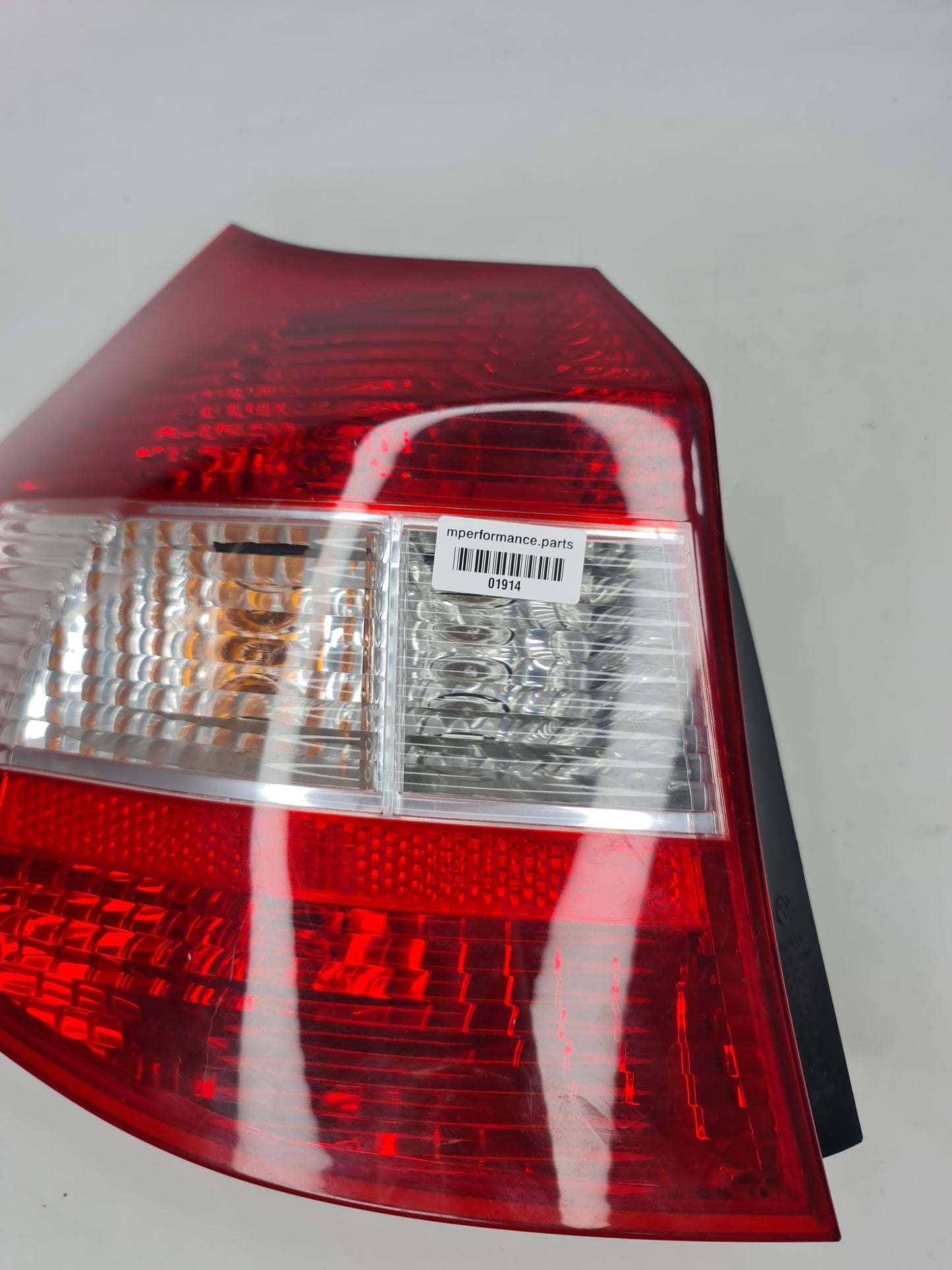 63-21-6-924-501 BMW 63216924501 TAIL LIGHT LEFT 6924501 10 - MPerformance.parts