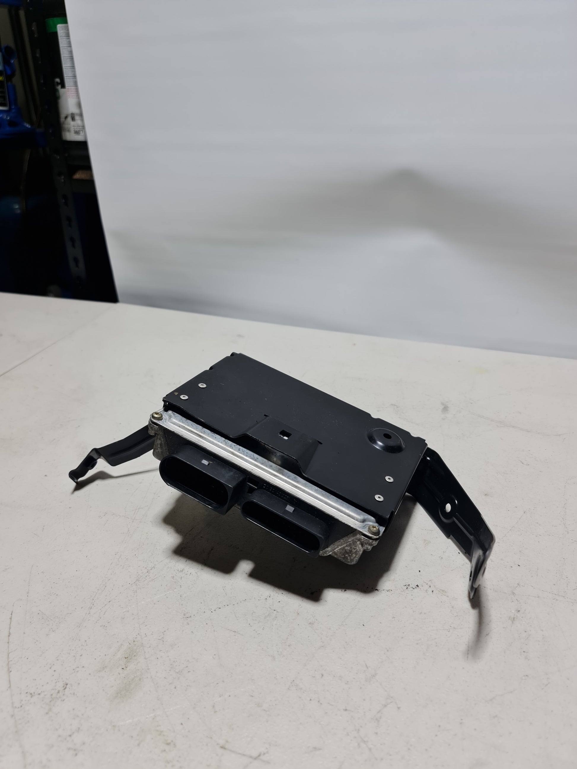 BMW E46 3 SERIES VDO CONTROL UNIT MODULE 92143325 - MPerformance.parts