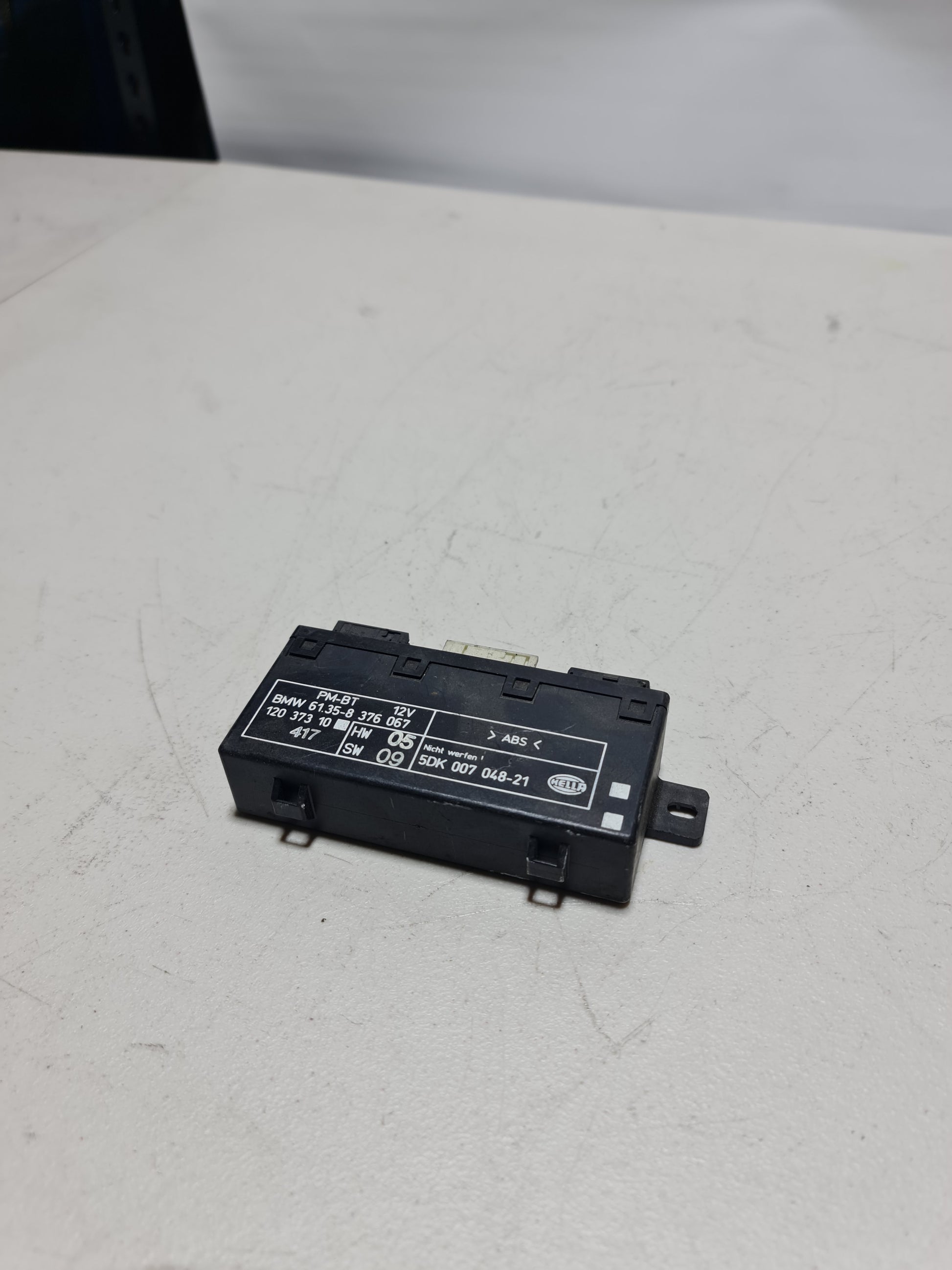 BMW E39 5 series PMBT DOOR CONTROL MODULE PM BT ECU door module 8376067 61358376067 - MPerformance.parts