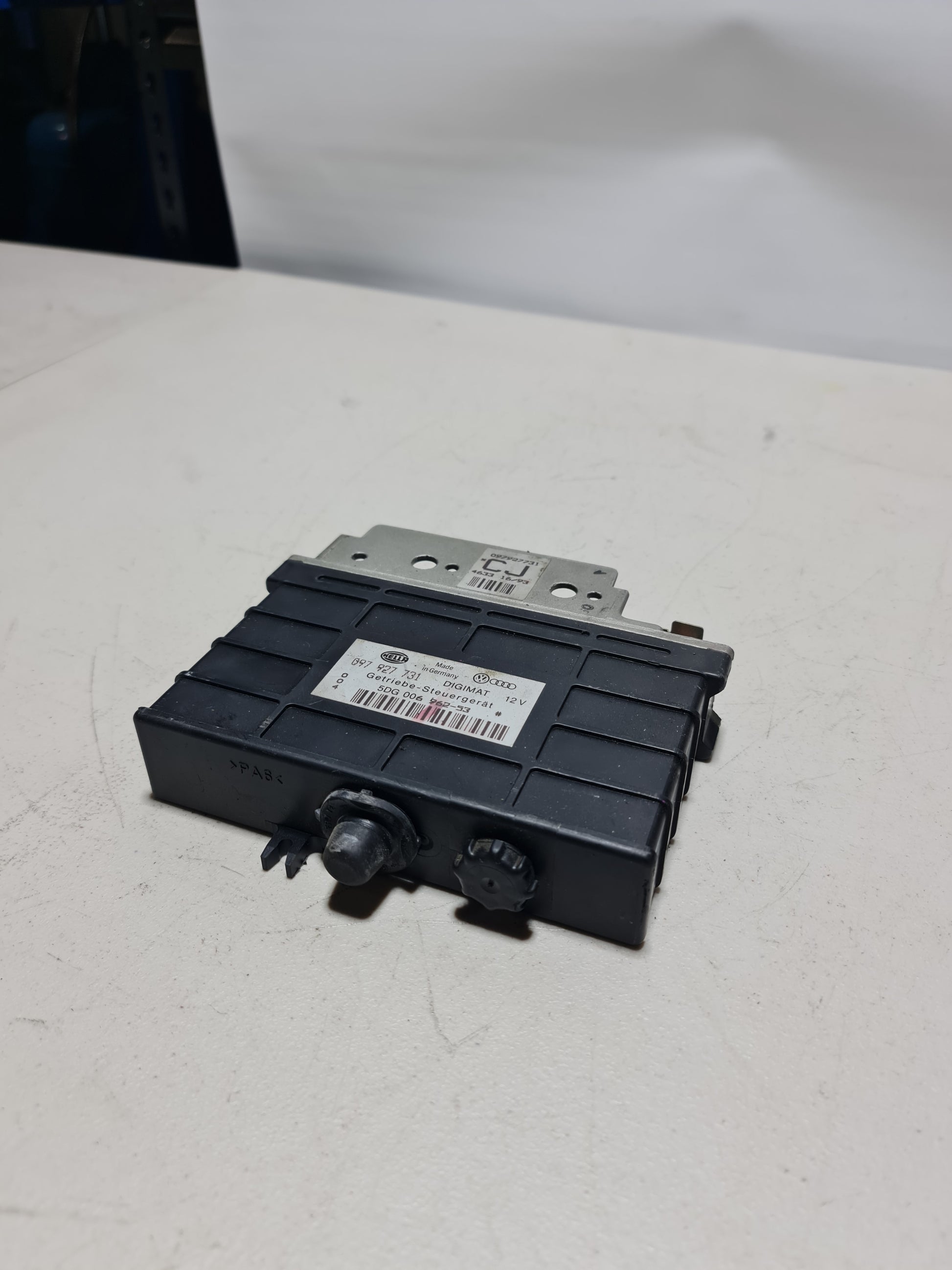 Genuine Electric Control Unit Ecu 097927731 - MPerformance.parts