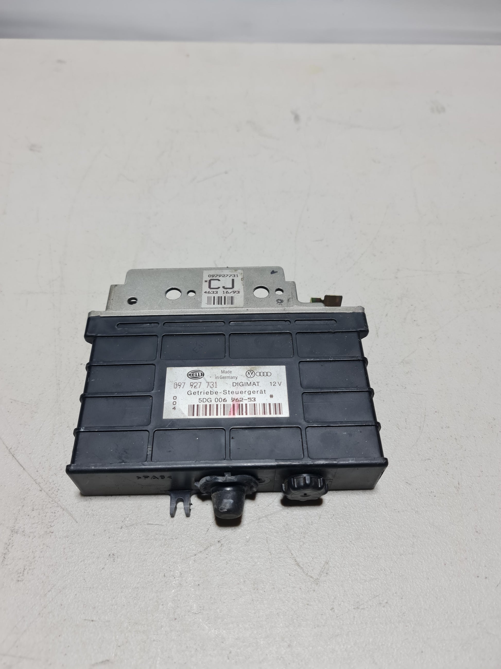 Genuine Electric Control Unit Ecu 097927731 - MPerformance.parts