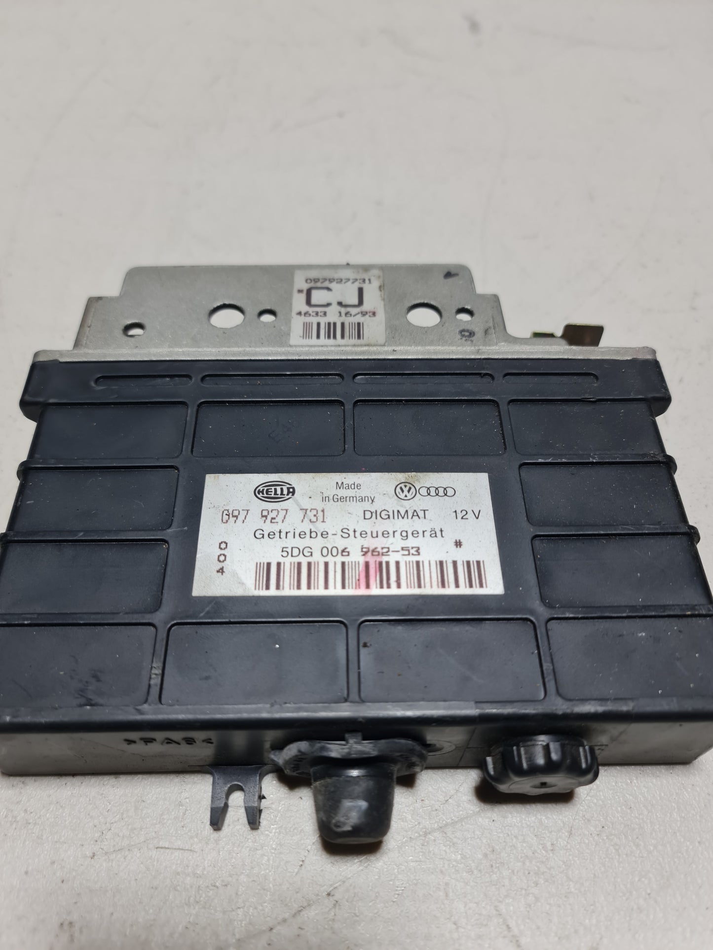 Genuine Electric Control Unit Ecu 097927731 - MPerformance.parts