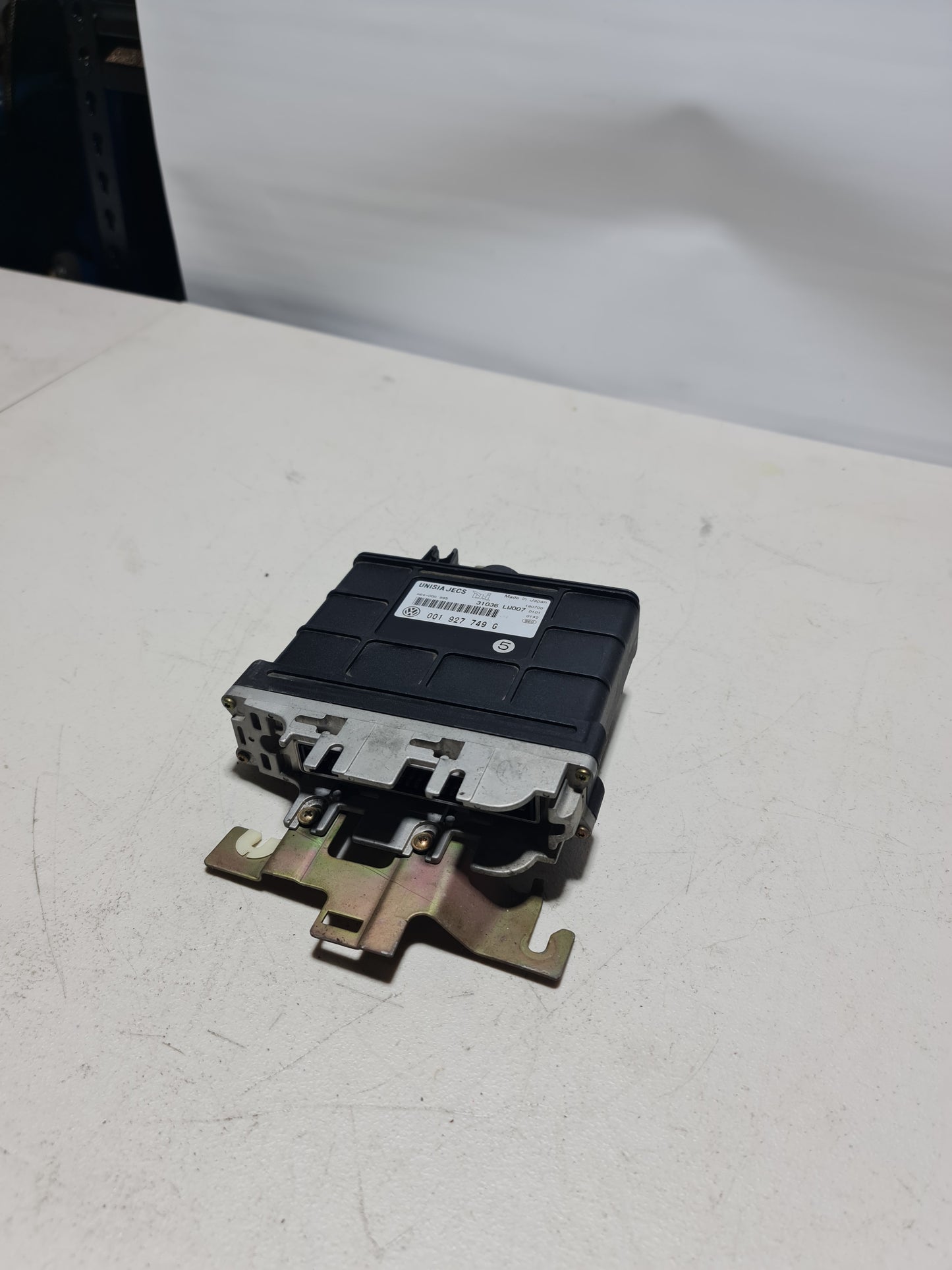 Volkswagen AUDI SEAT SKODA Automatic Gearbox Control Module Unit ECU 001927749G - MPerformance.parts