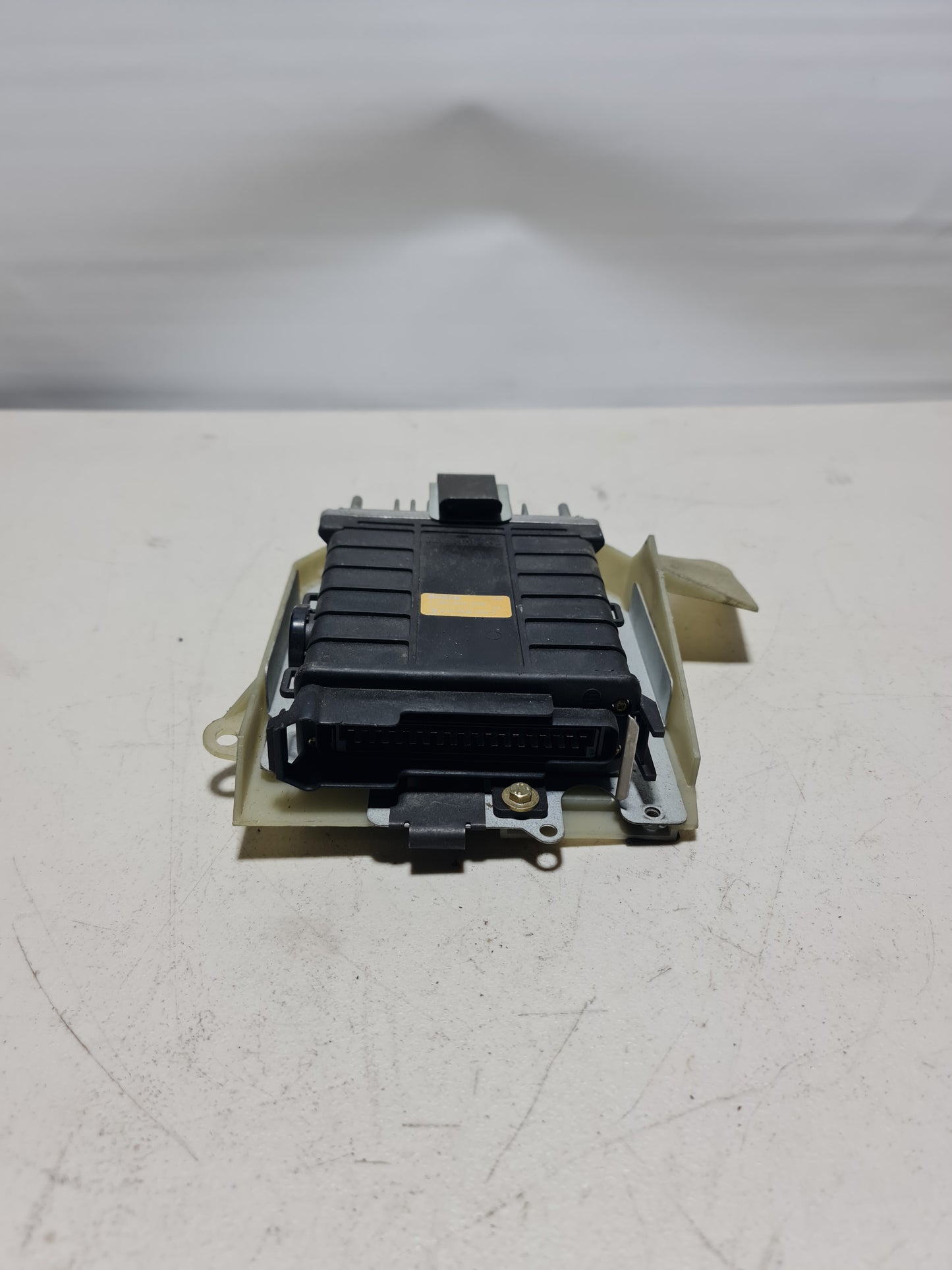 1990-1991 Audi 100 80 90 Engine Computer Unit ECU 0280800308 Module 571 5K1 - MPerformance.parts